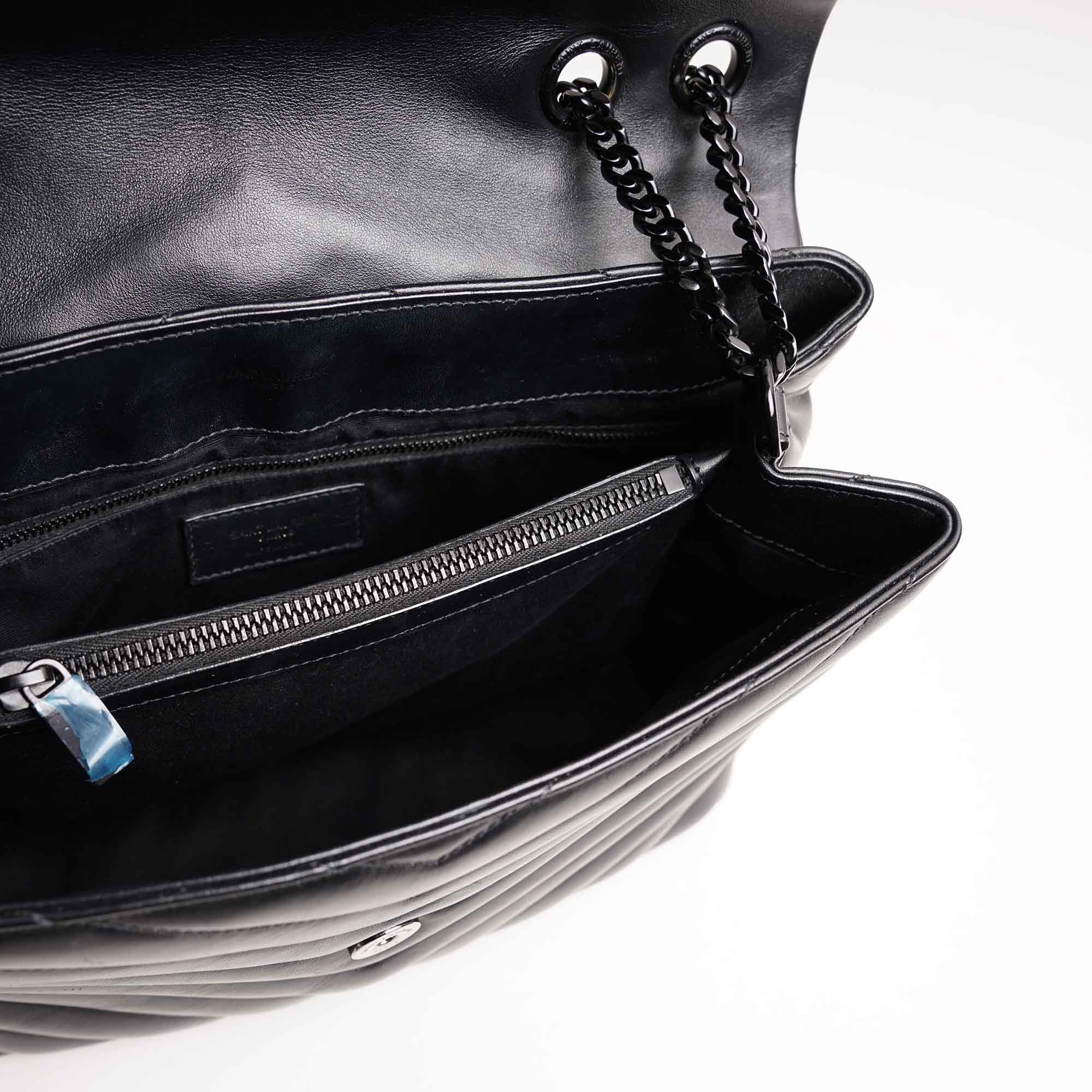 Medium LouLou Black On Black - SAINT LAURENT - Affordable Luxury image