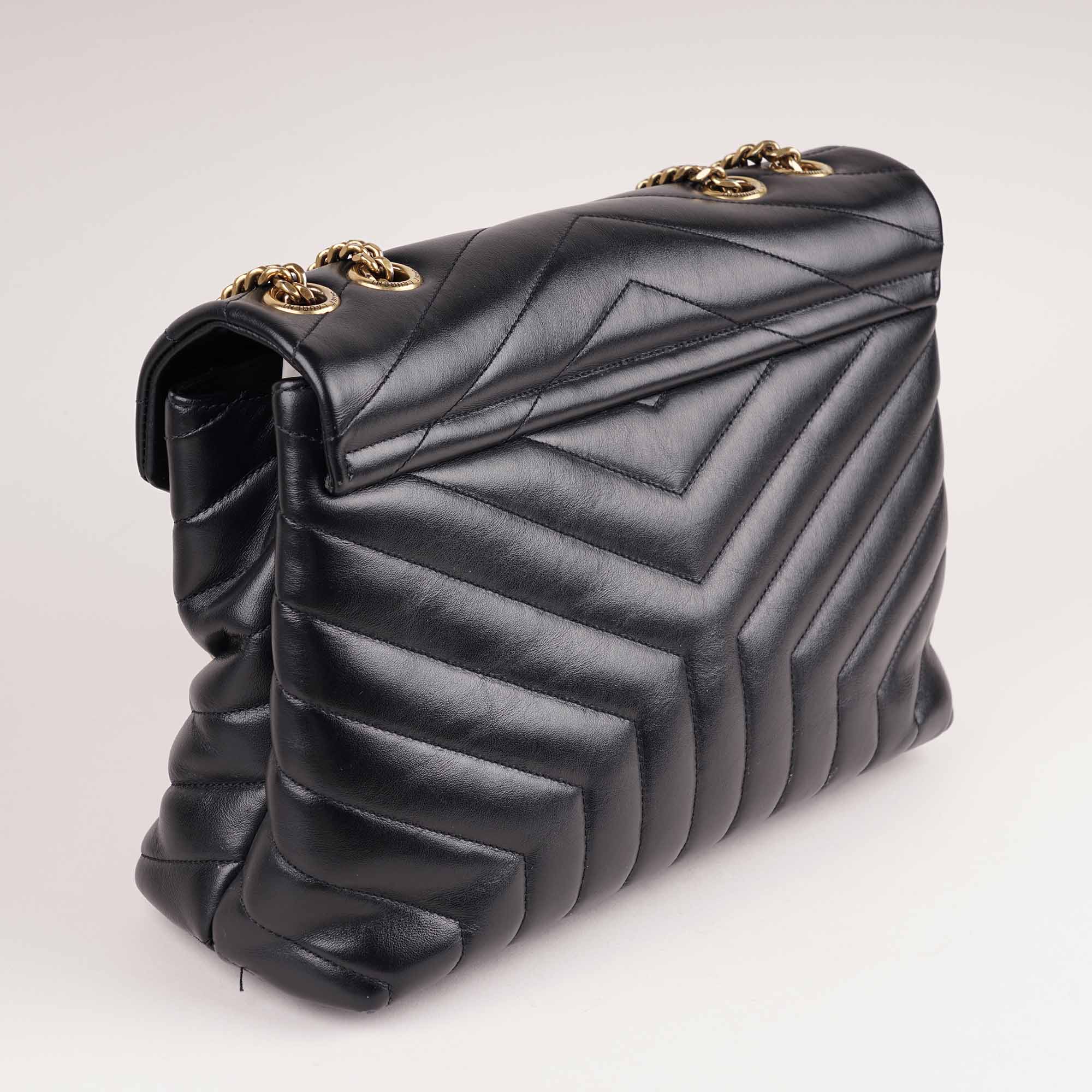 Medium LouLou Shoulder Bag - SAINT LAURENT - Affordable Luxury image