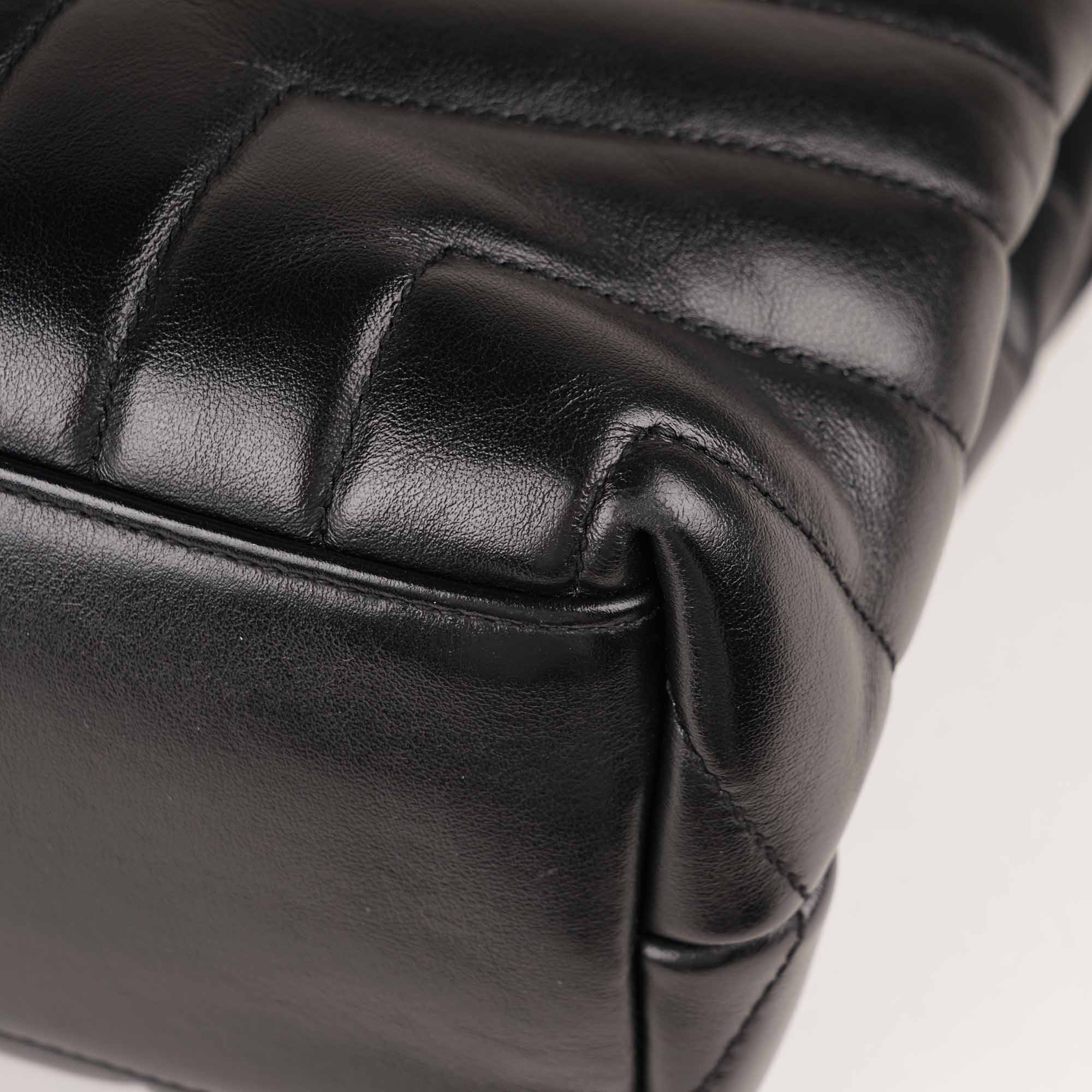 Medium LouLou Shoulder Bag - SAINT LAURENT - Affordable Luxury image