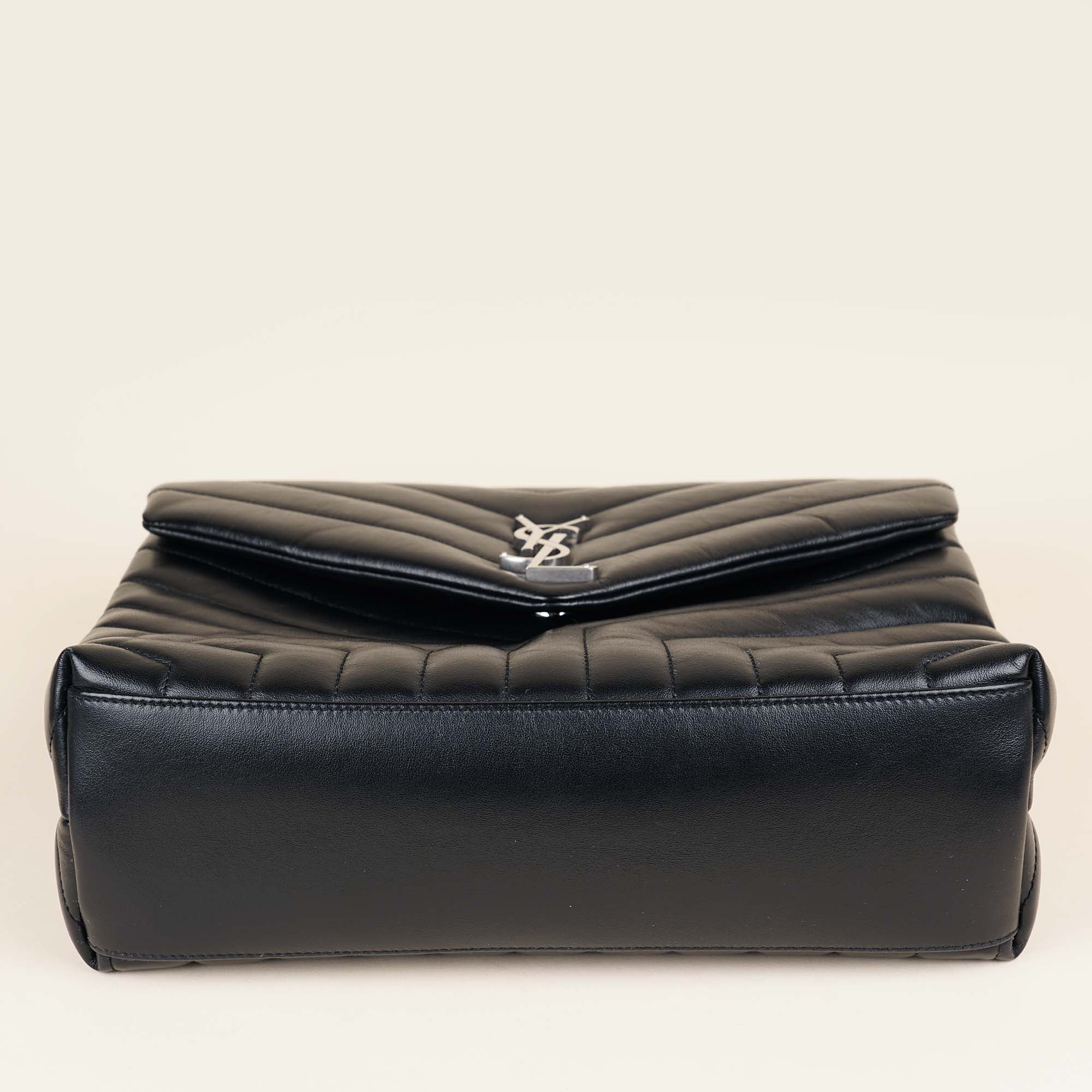 Medium LouLou Shoulder Bag - SAINT LAURENT - Affordable Luxury image