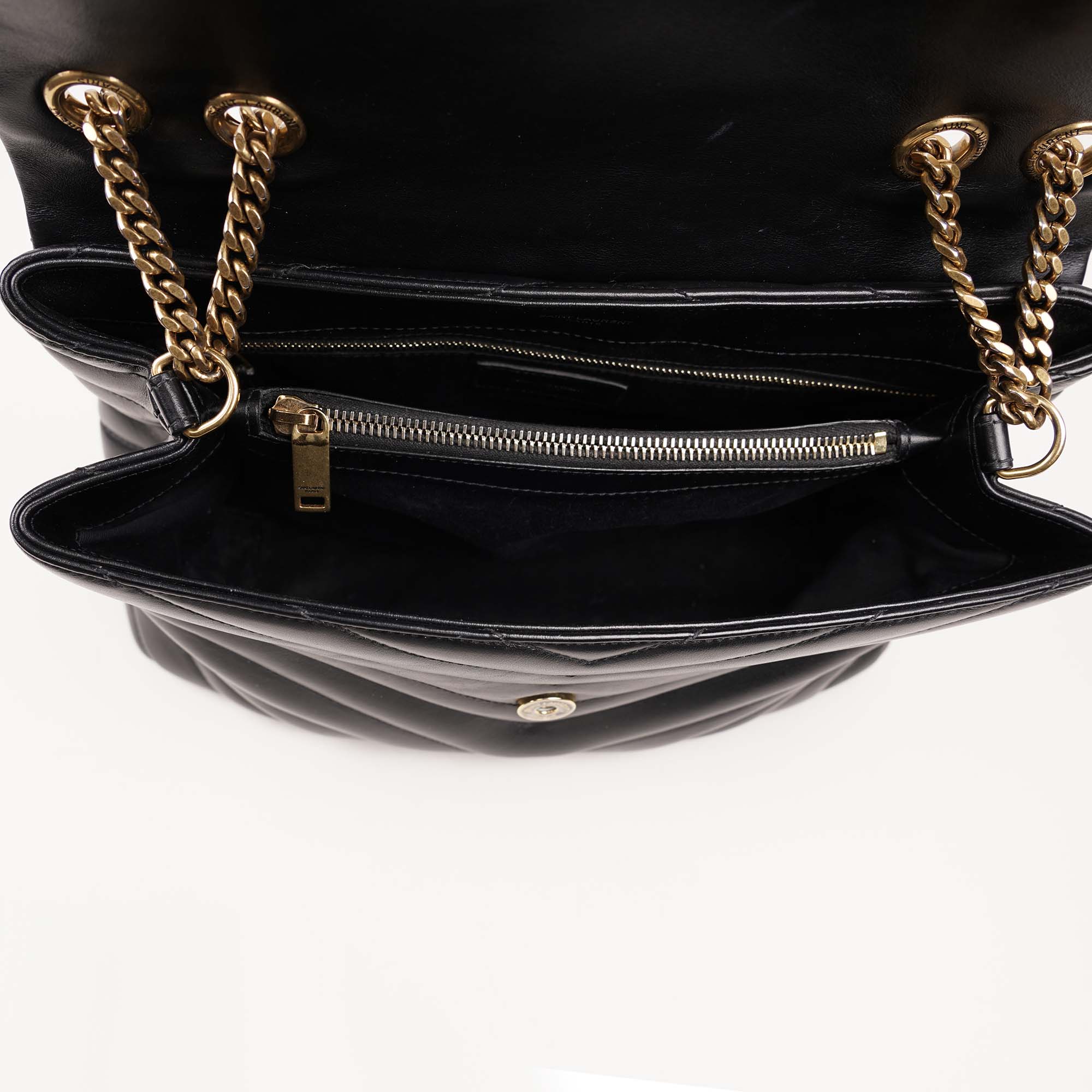 Medium LouLou Shoulder Bag - SAINT LAURENT - Affordable Luxury image