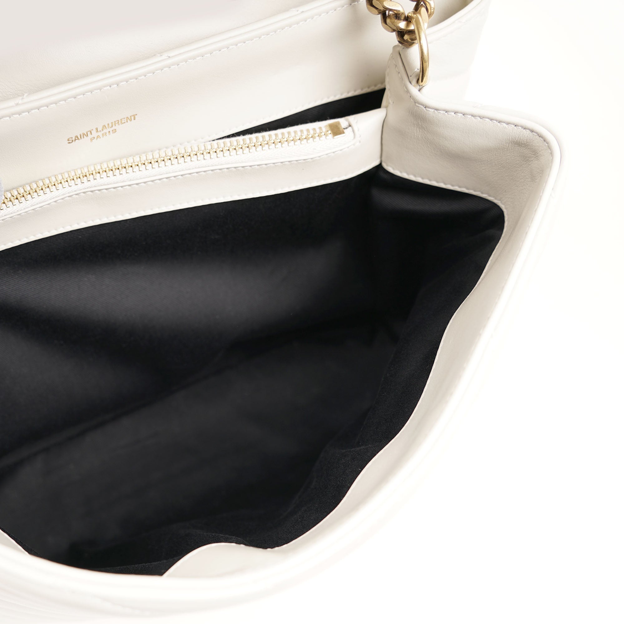 Medium LouLou Shoulder Bag - SAINT LAURENT - Affordable Luxury image