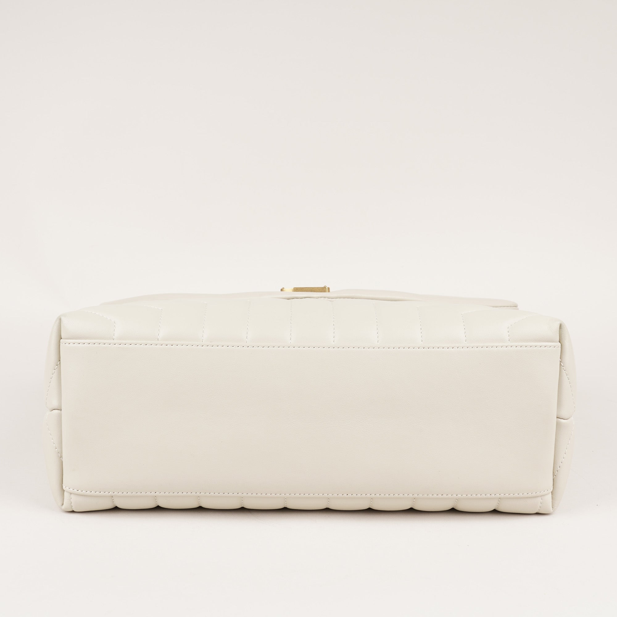 Medium LouLou Shoulder Bag - SAINT LAURENT - Affordable Luxury image