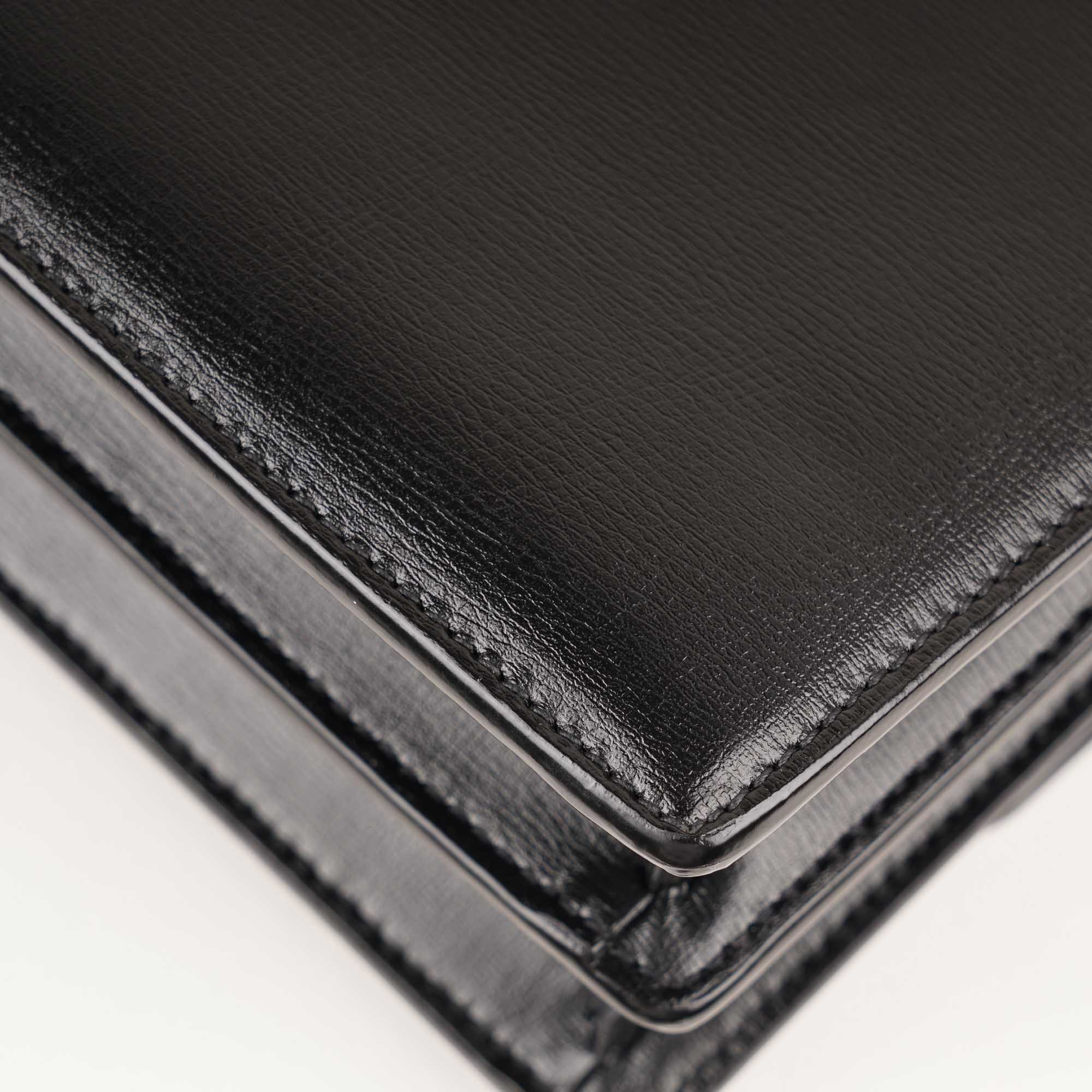 Medium Sunset Shoulder Bag - SAINT LAURENT - Affordable Luxury image