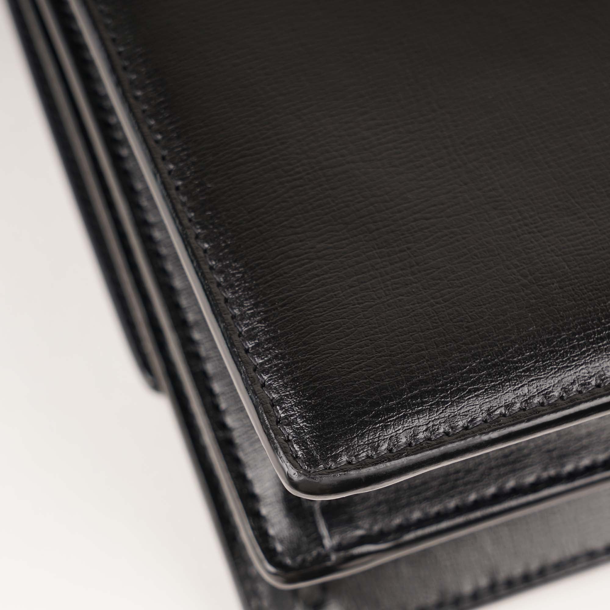 Medium Sunset Shoulder Bag - SAINT LAURENT - Affordable Luxury image