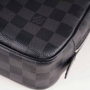 Mens Toilet Pouch GM - LOUIS VUITTON - Affordable Luxury thumbnail image