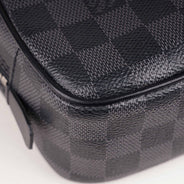 Mens Toilet Pouch GM - LOUIS VUITTON - Affordable Luxury thumbnail image