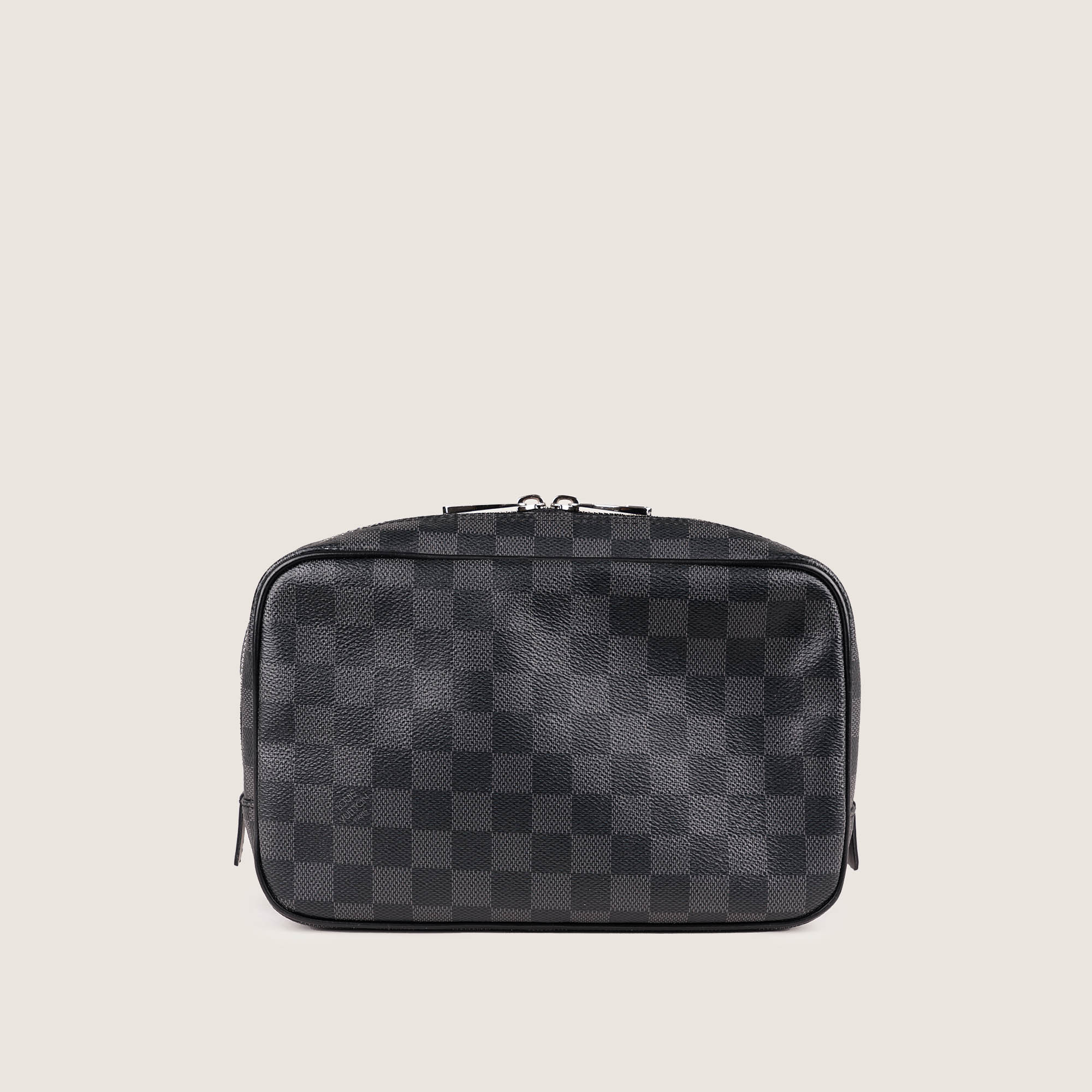 Mens Toilet Pouch GM - LOUIS VUITTON - Affordable Luxury