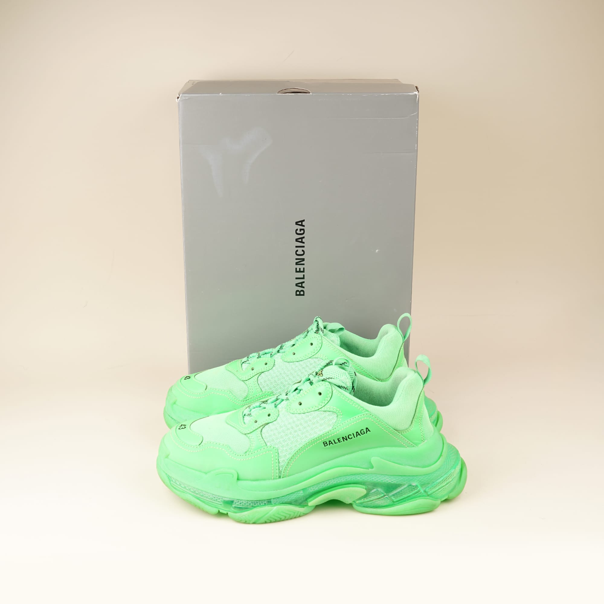 Men's Triple S Sneakers 43 - BALENCIAGA - Affordable Luxury image