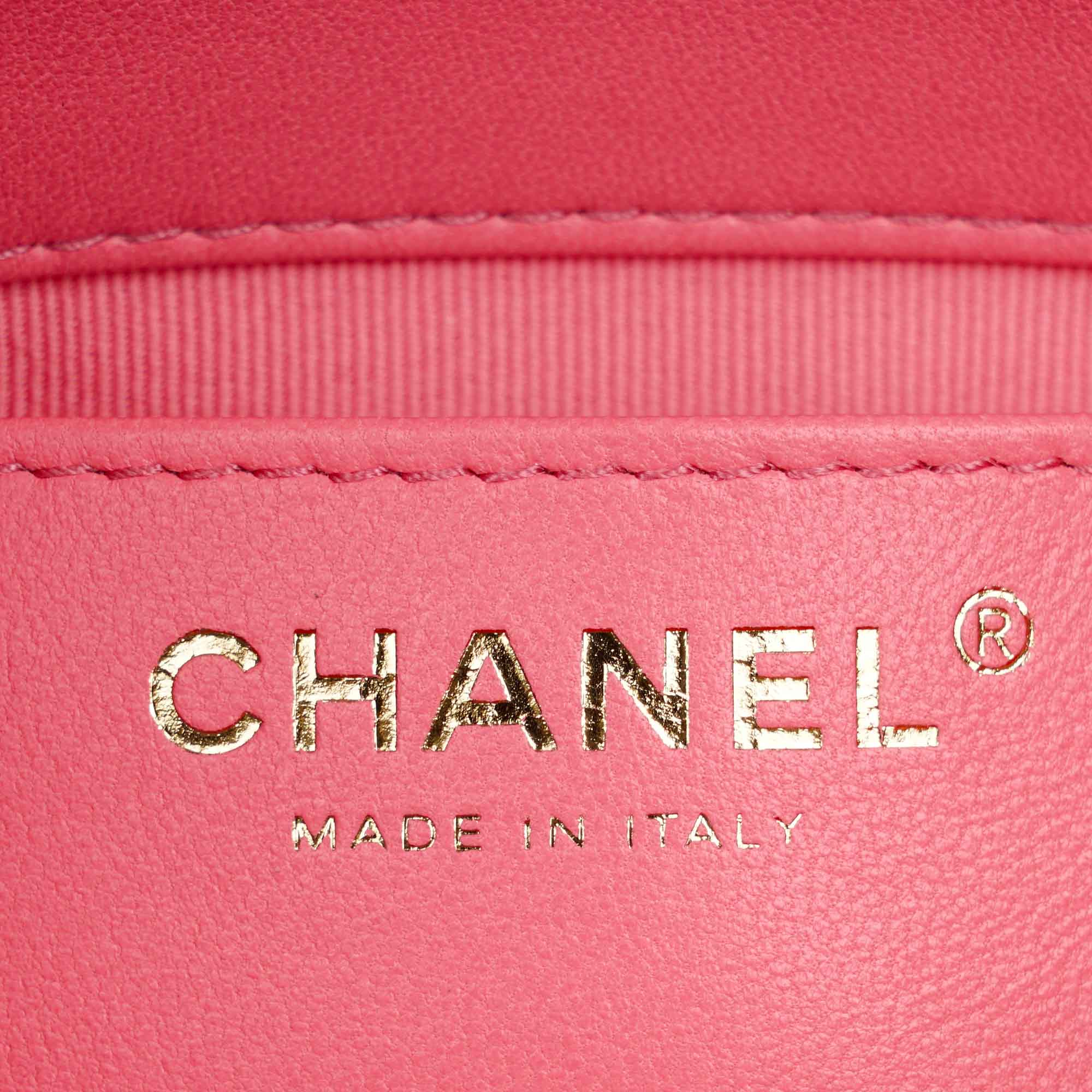 Mini Chunky Chain Flap Bag - CHANEL - Affordable Luxury image