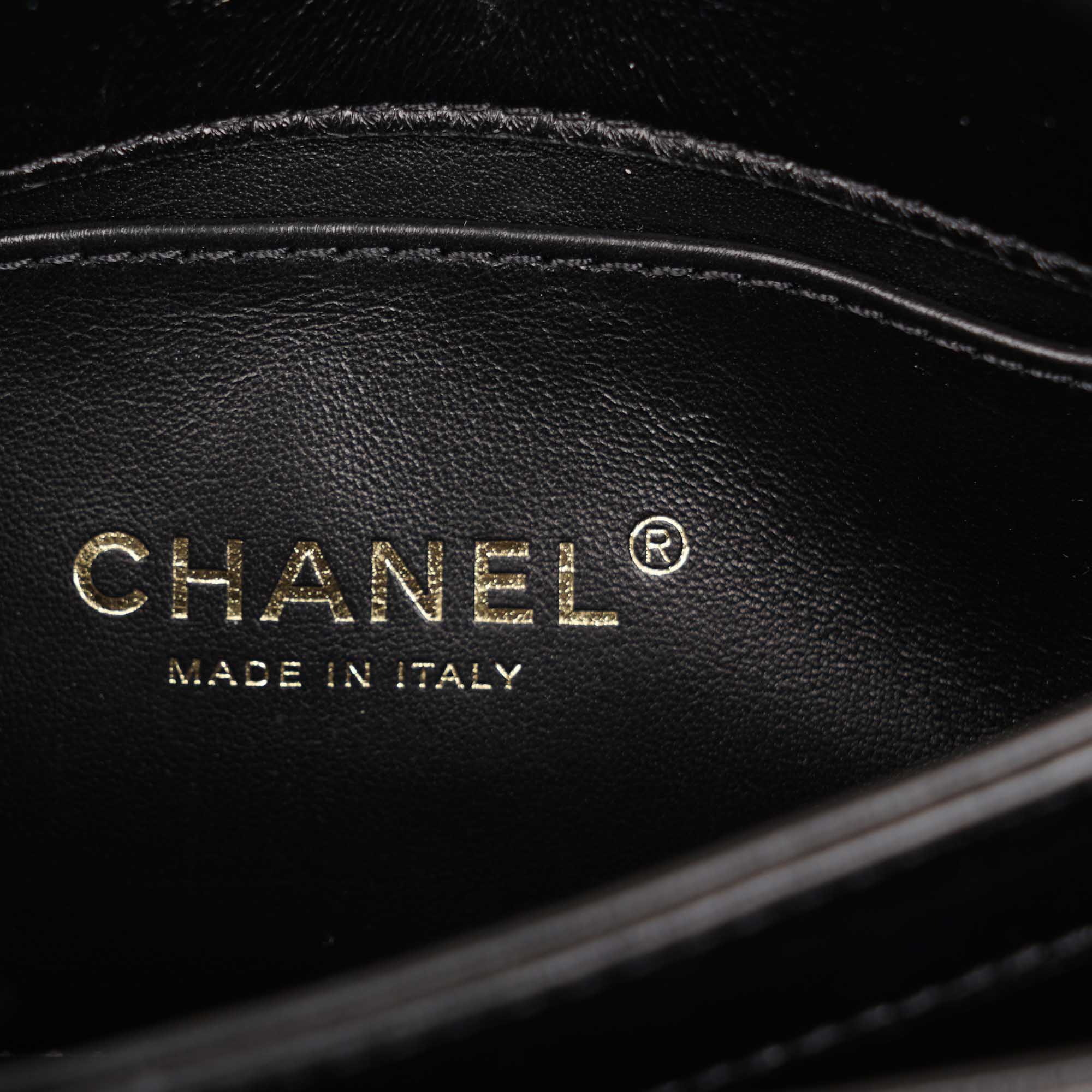 Mini Flap Chain Top Handle - CHANEL - Affordable Luxury image