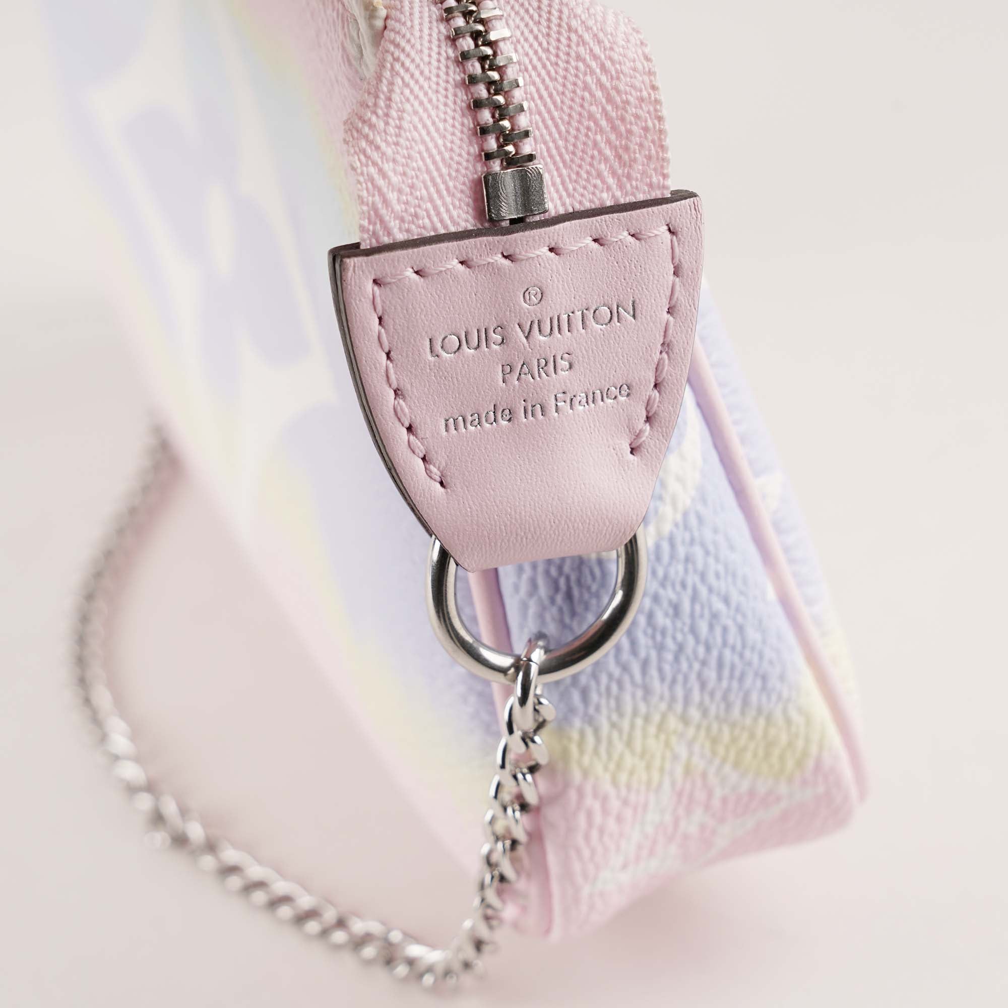 Mini Pochette Accessoires By The Pool - LOUIS VUITTON - Affordable Luxury image