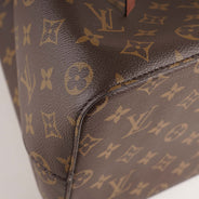 NéoNoé Bucket Bag - LOUIS VUITTON - Affordable Luxury thumbnail image