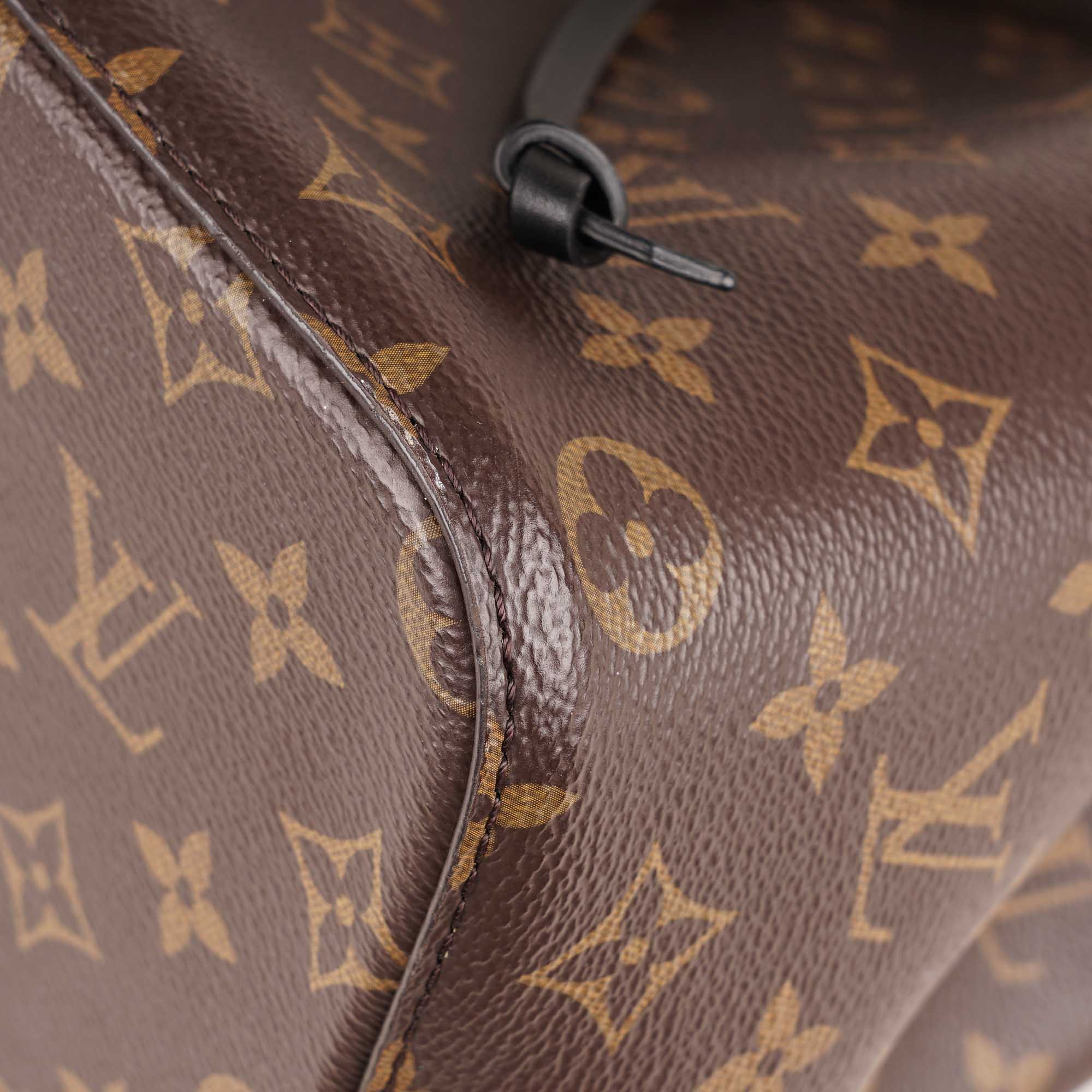NeoNoé Bucket Bag - LOUIS VUITTON - Affordable Luxury image