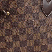 Neverfull GM Shoulder Bag - LOUIS VUITTON - Affordable Luxury thumbnail image