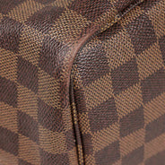 Neverfull GM Shoulder Bag - LOUIS VUITTON - Affordable Luxury thumbnail image