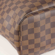 Neverfull MM Shoulder Bag - LOUIS VUITTON - Affordable Luxury thumbnail image