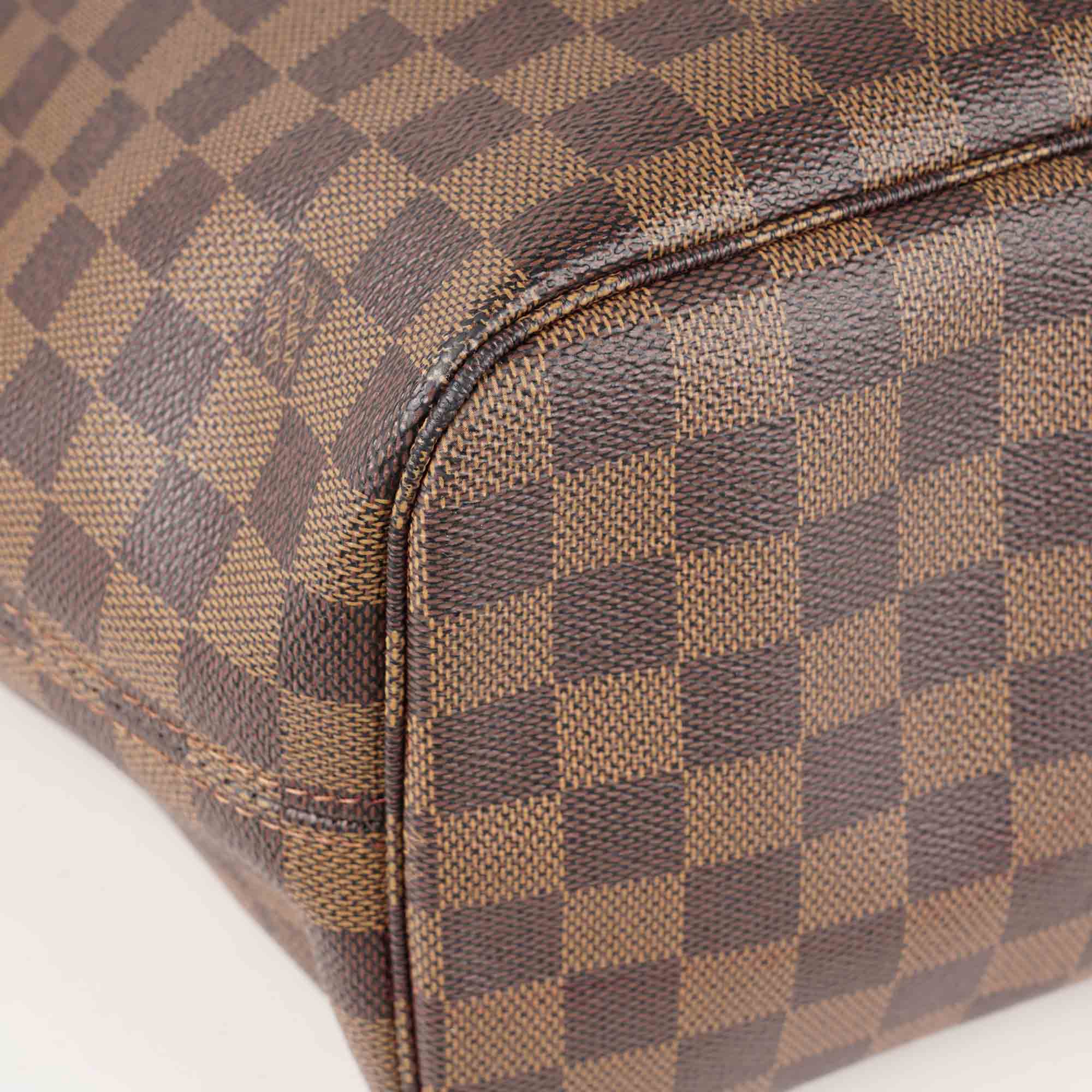 Neverfull MM Shoulder Bag - LOUIS VUITTON - Affordable Luxury image