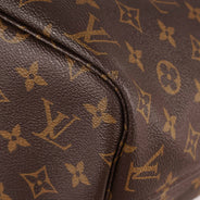 Neverfull MM Tote Bag - LOUIS VUITTON - Affordable Luxury thumbnail image