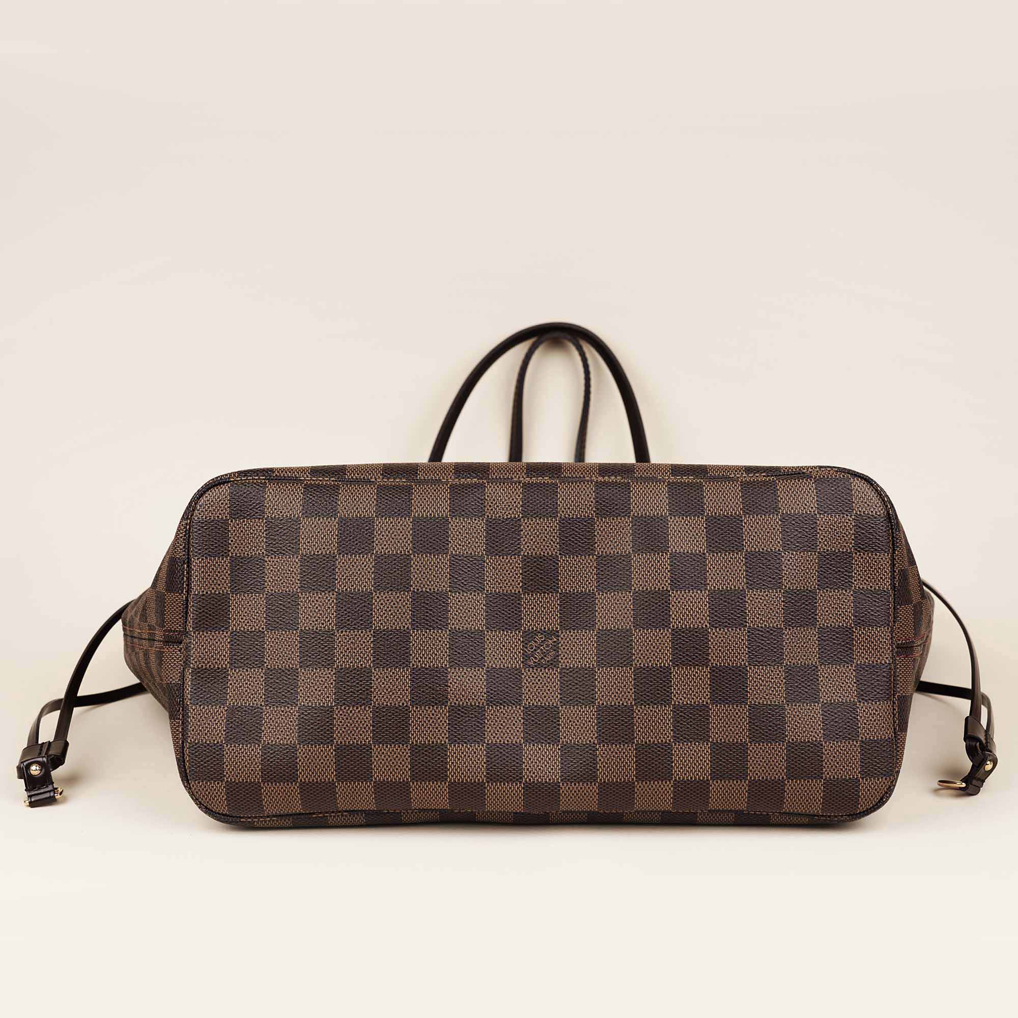 Neverfull MM Tote Bag - LOUIS VUITTON - Affordable Luxury image