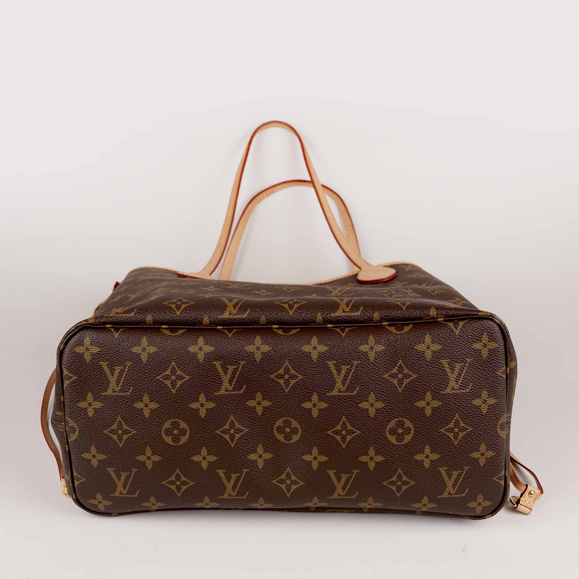 Neverfull MM Tote Bag - LOUIS VUITTON - Affordable Luxury image
