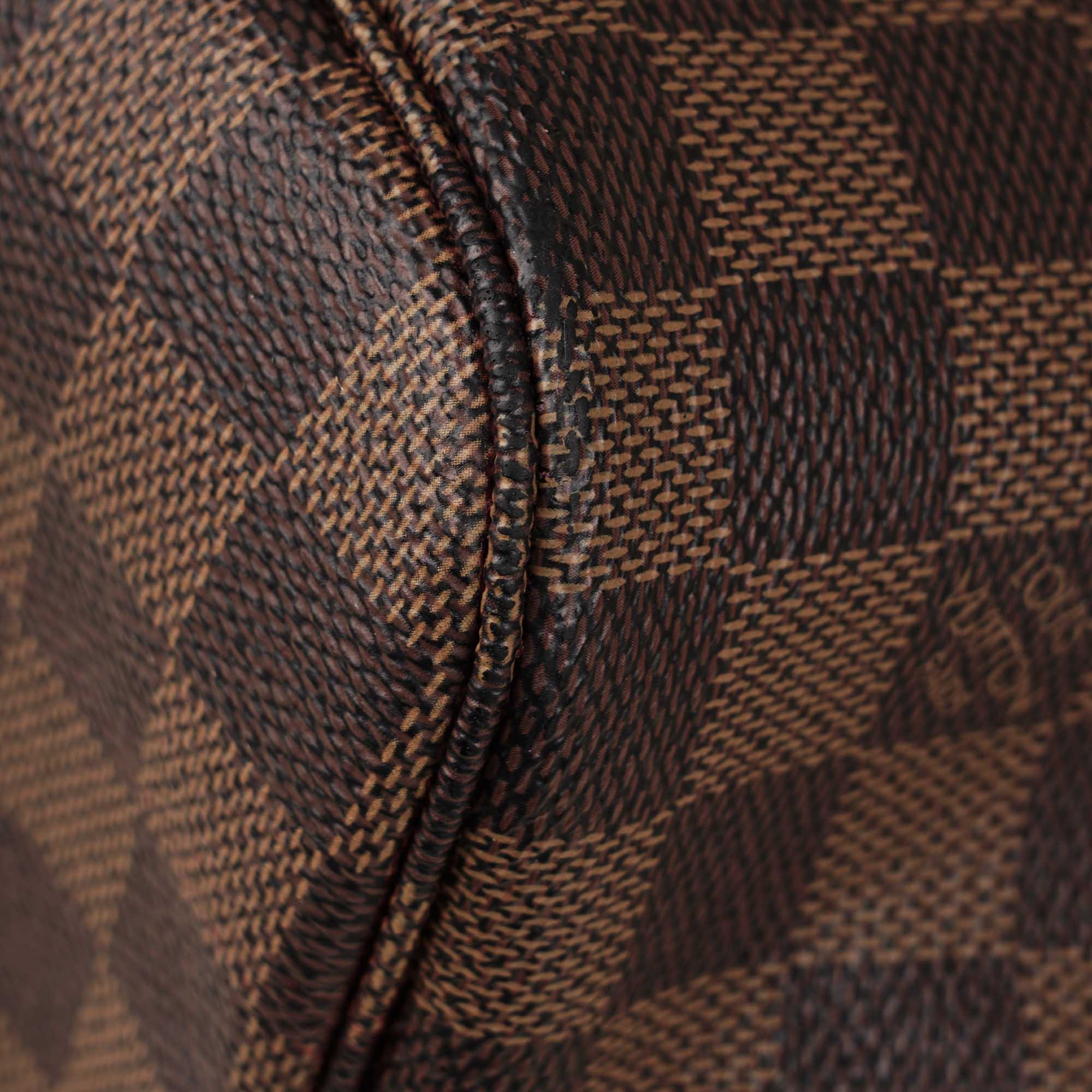 Neverfull MM Tote Bag - LOUIS VUITTON - Affordable Luxury image