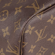 Neverfull MM Tote Bag - LOUIS VUITTON - Affordable Luxury thumbnail image