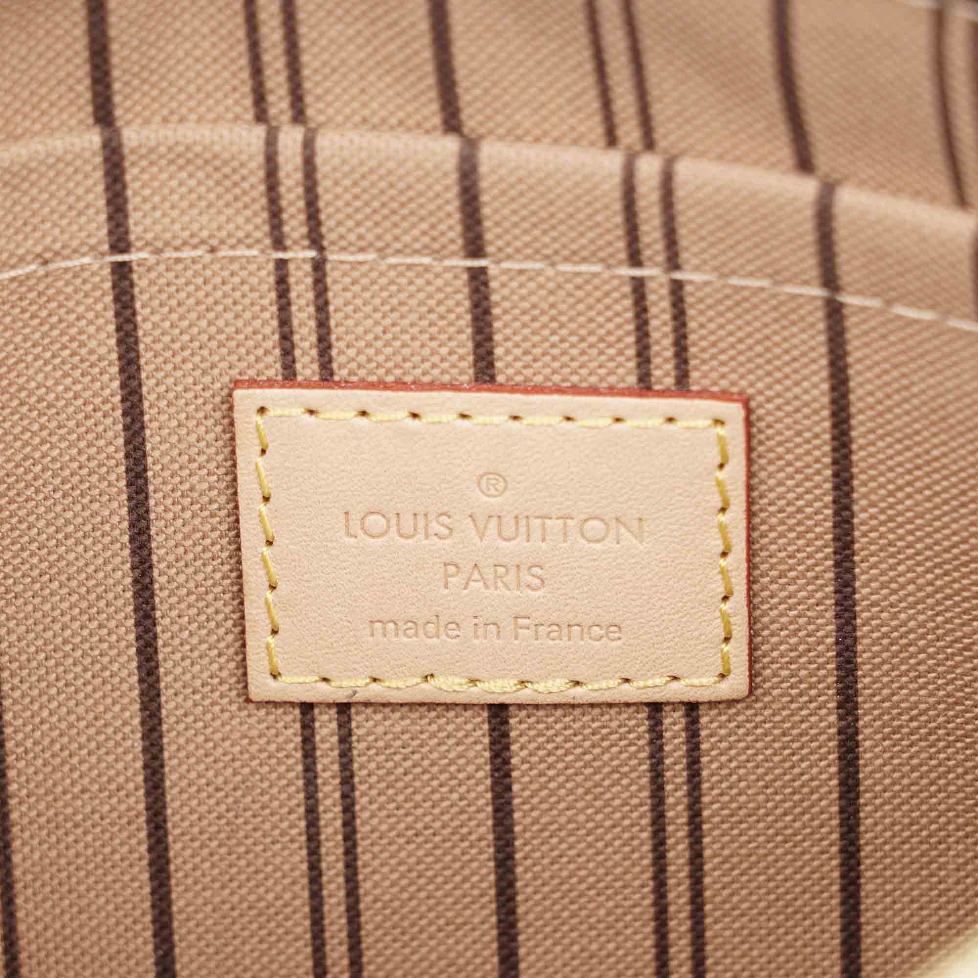 Neverfull Pochette - LOUIS VUITTON - Affordable Luxury image