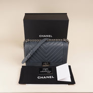 New Medium Boy Flap Bag - CHANEL - Affordable Luxury thumbnail image