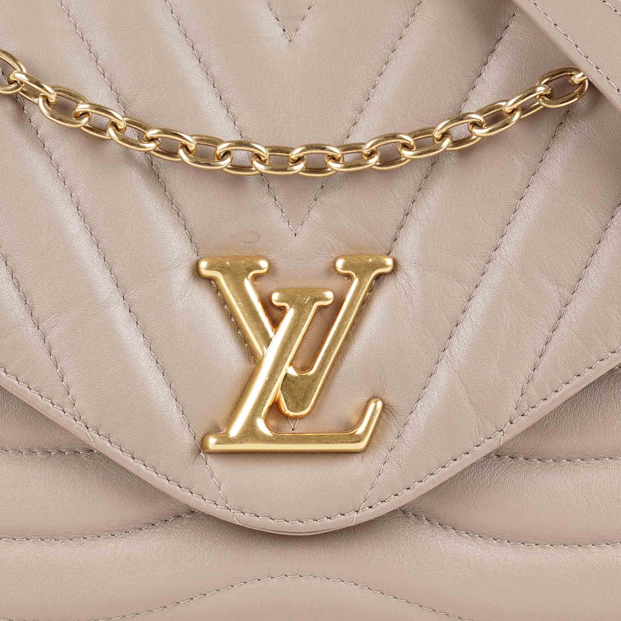 New Wave Chain Bag - LOUIS VUITTON - Affordable Luxury image