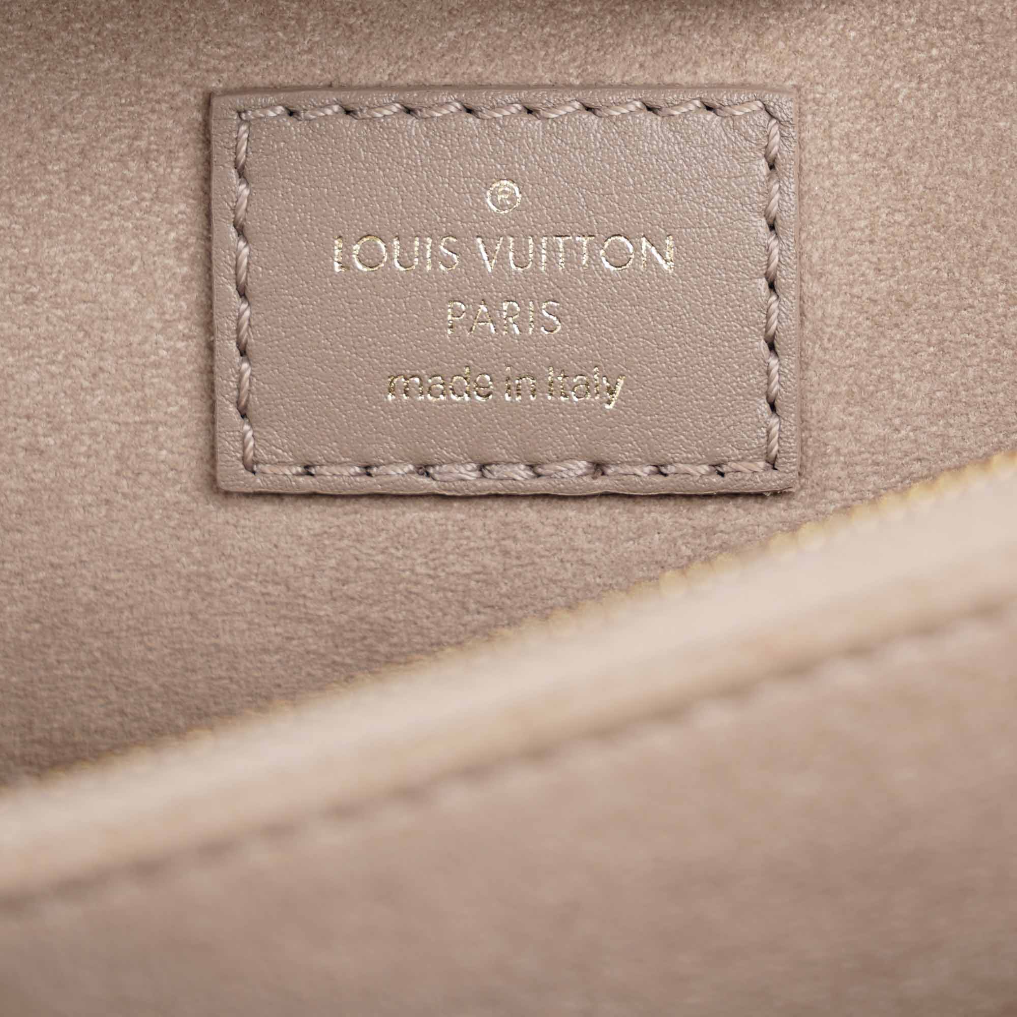 New Wave Chain Bag - LOUIS VUITTON - Affordable Luxury image