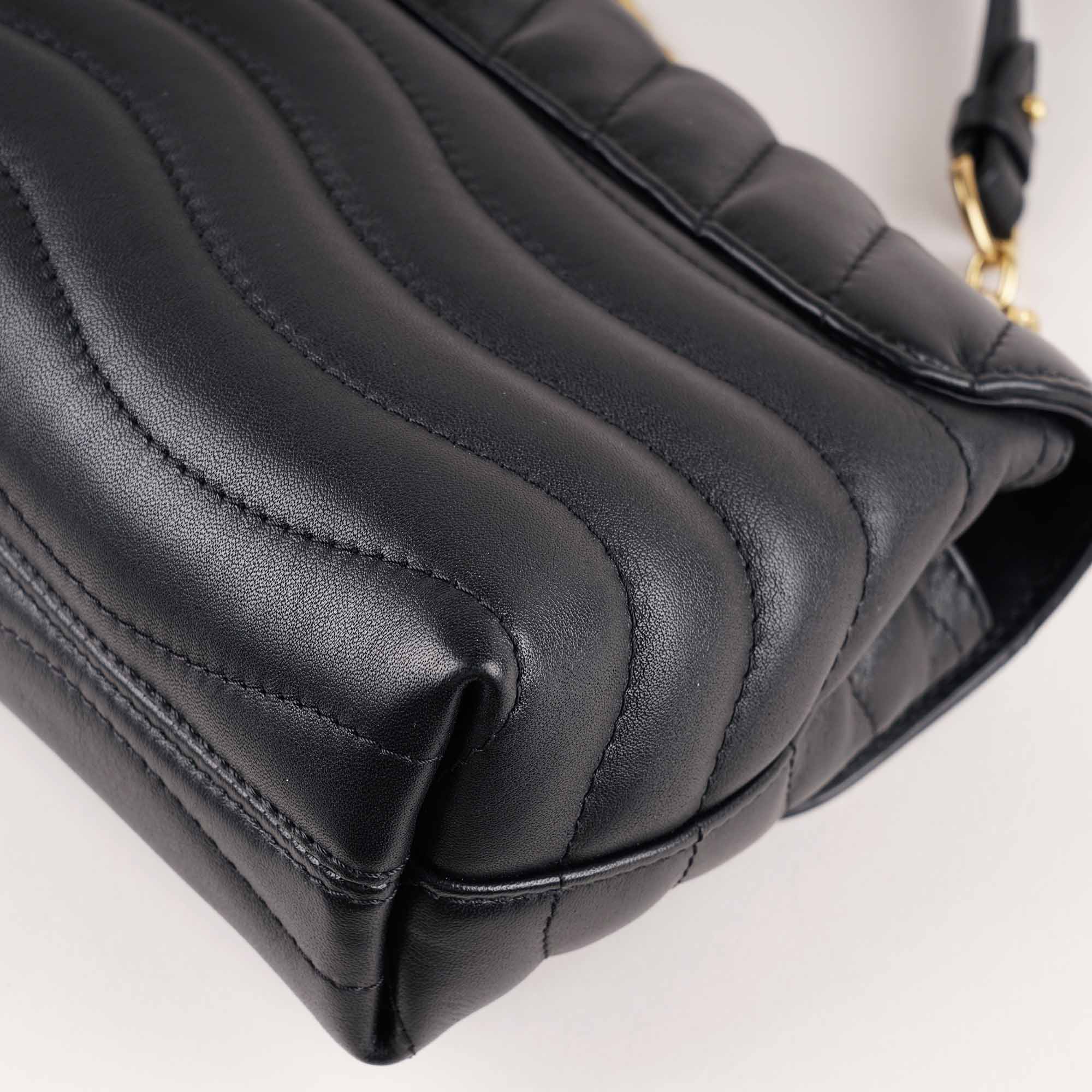New Wave PM Chain Shoulder - LOUIS VUITTON - Affordable Luxury image
