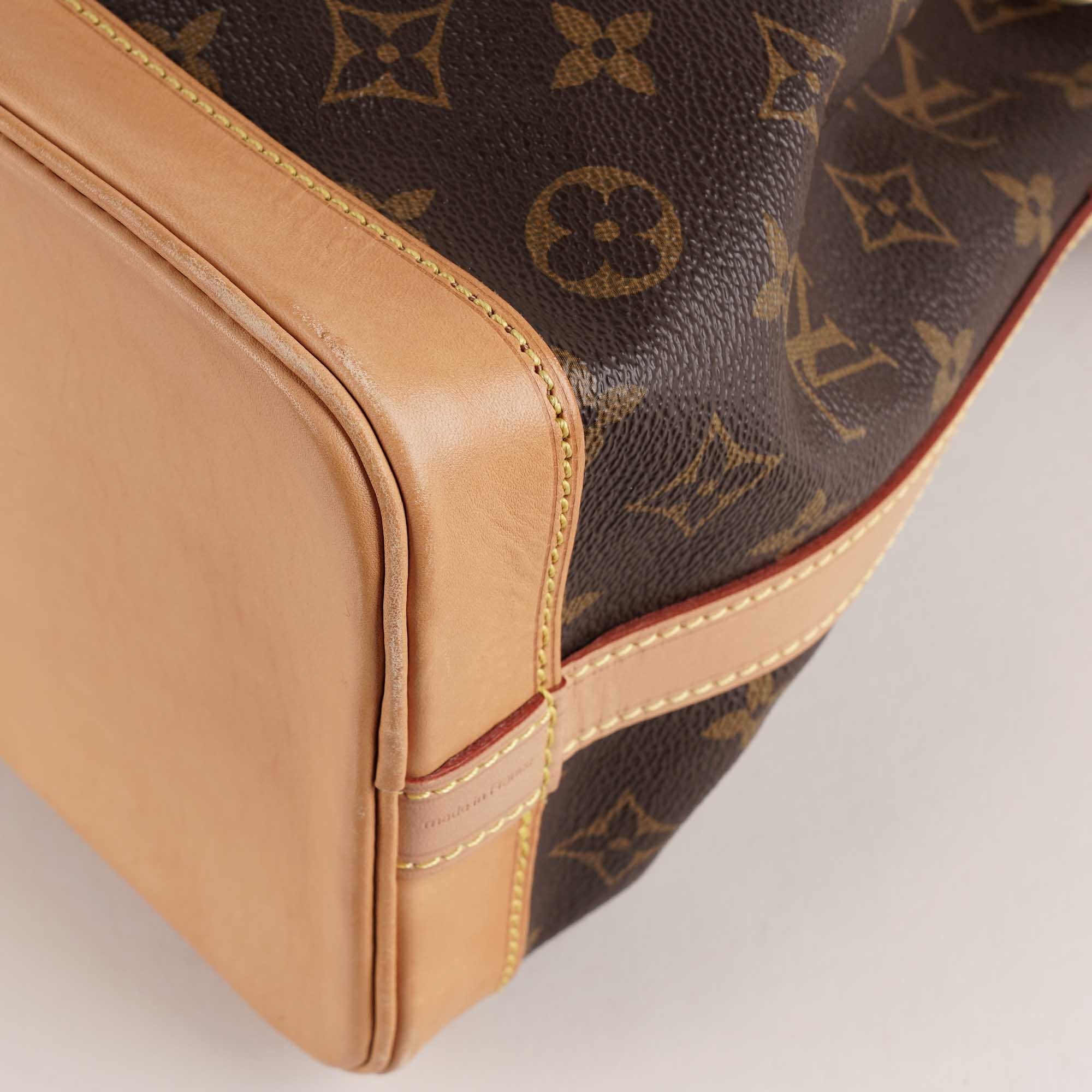 Noé BB Bucket Bag - LOUIS VUITTON - Affordable Luxury image