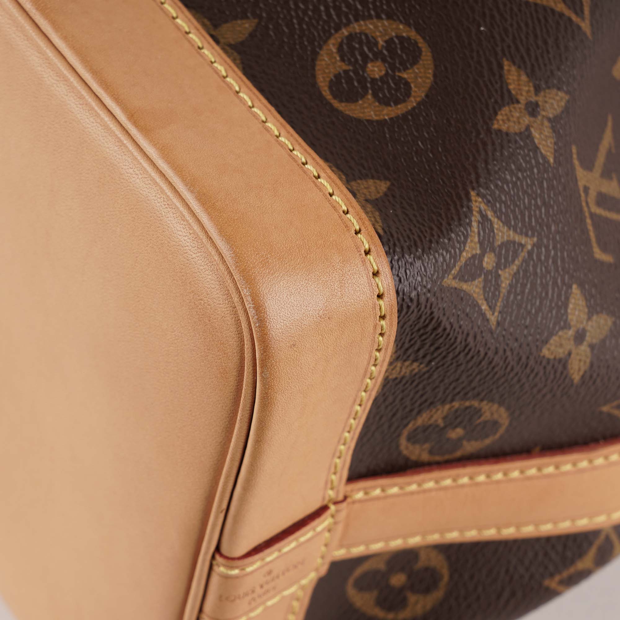 Noé BB Bucket Bag - LOUIS VUITTON - Affordable Luxury image