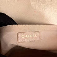 Old Medium Boy Bag - CHANEL - Affordable Luxury thumbnail image