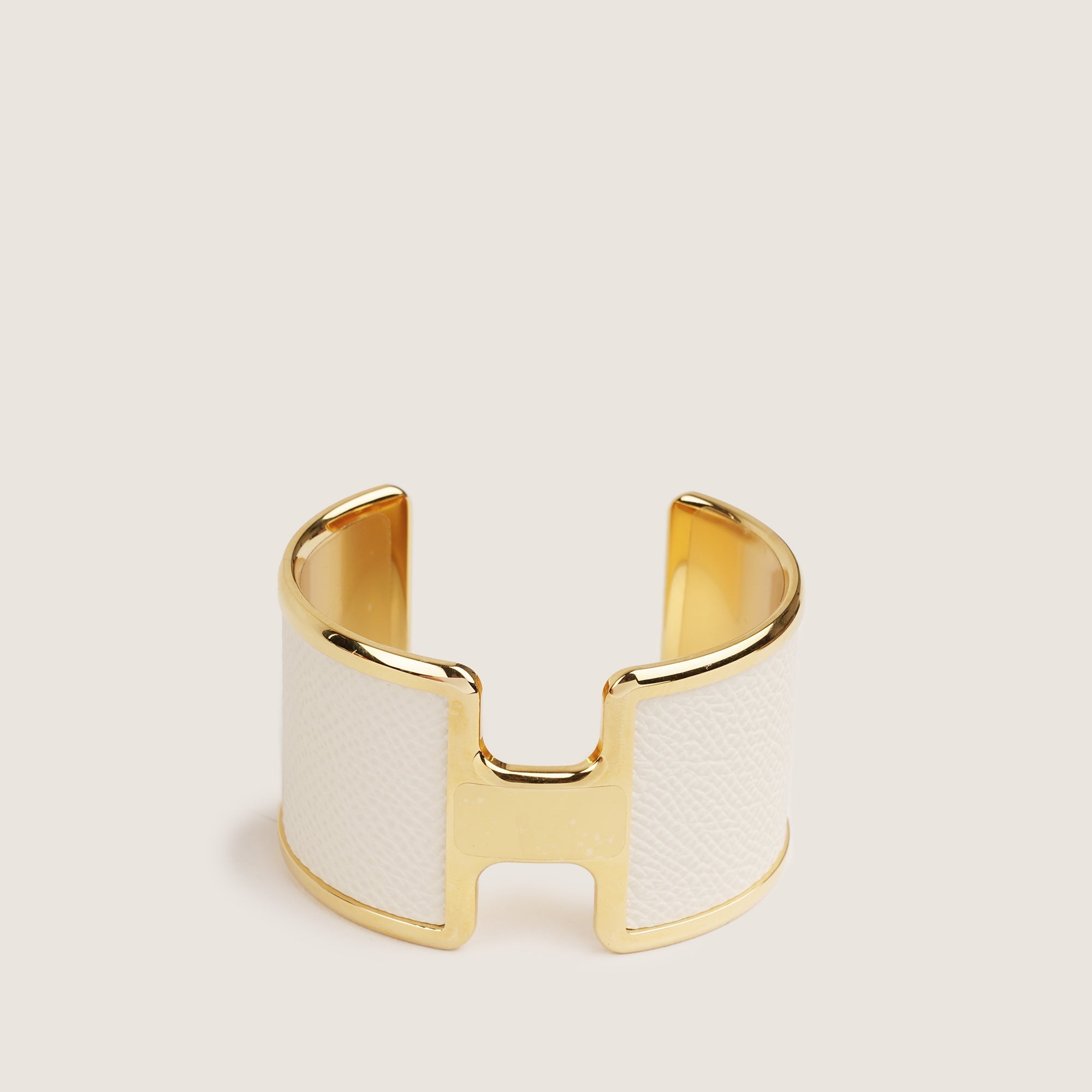 Olympe Cuff Bracelet - HERMÈS - Affordable Luxury