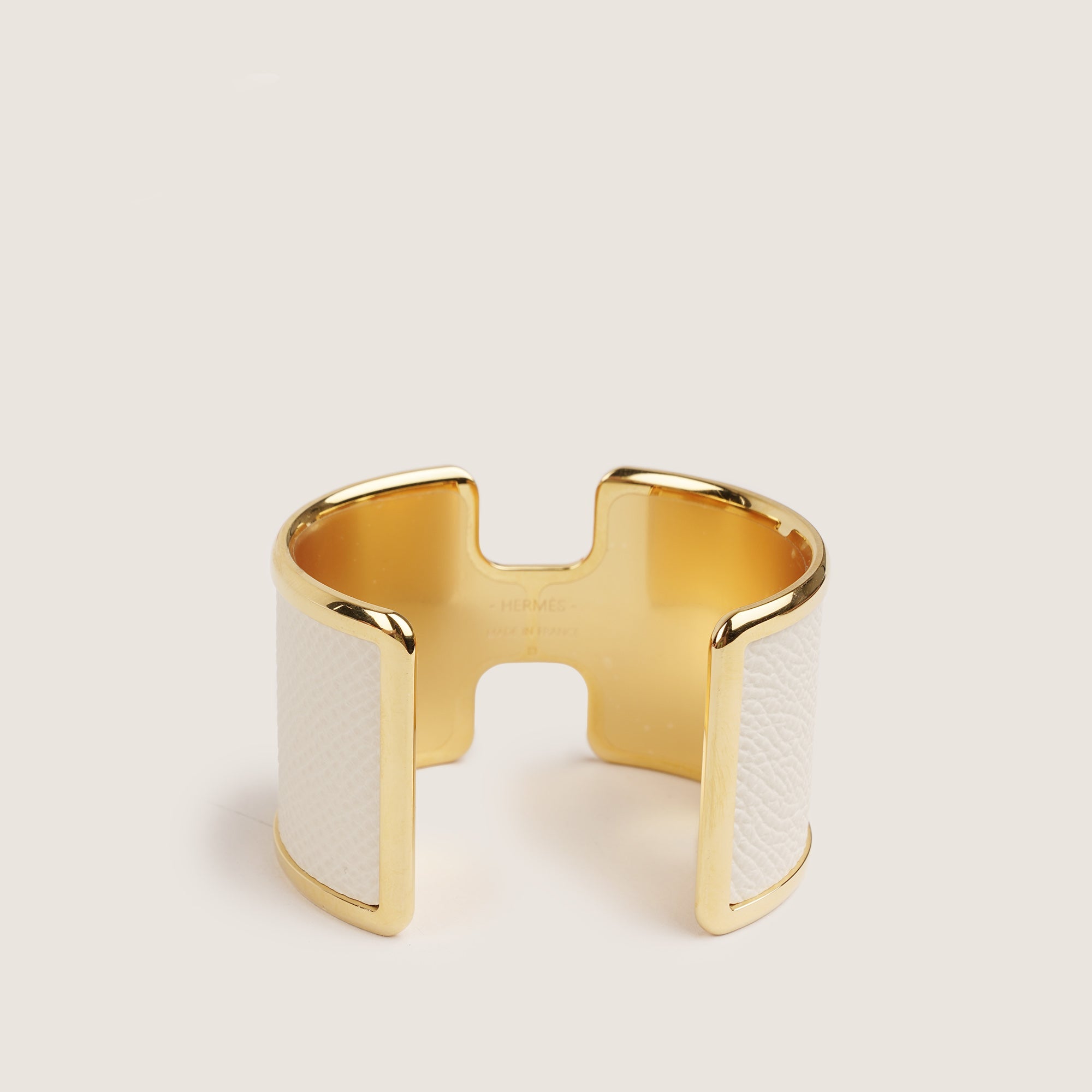 Olympe Cuff Bracelet - HERMÈS - Affordable Luxury