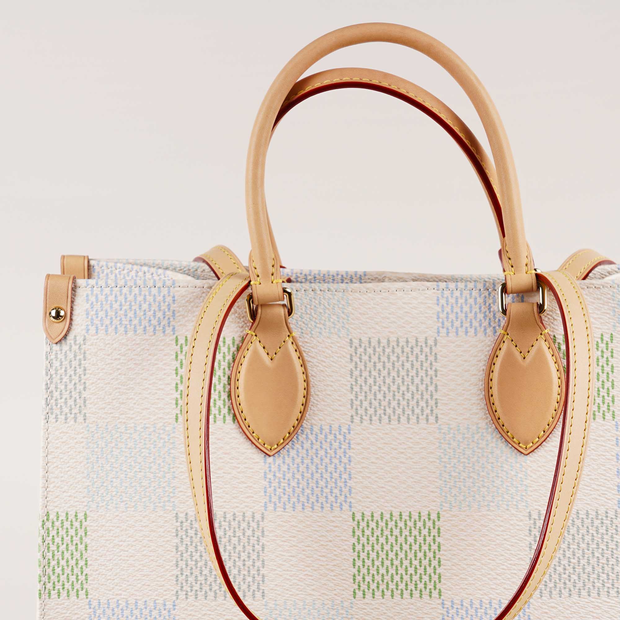 OnTheGo GM Tote Bag - LOUIS VUITTON - Affordable Luxury image