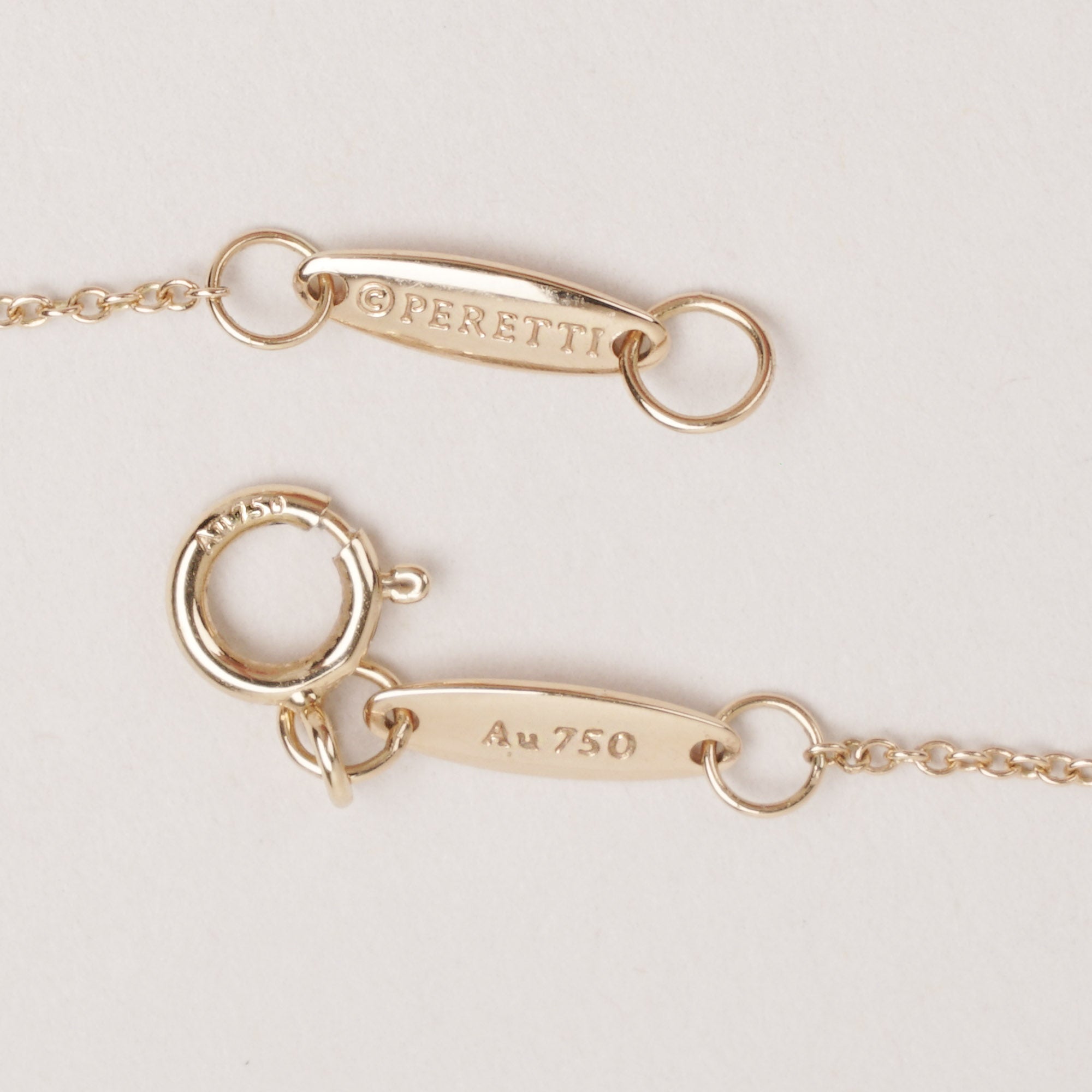 Open Heart Necklace - ÖVRIGA MÄRKEN - Affordable Luxury image