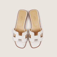 Oran Sandals 37.5 - HERMÈS - Affordable Luxury thumbnail image