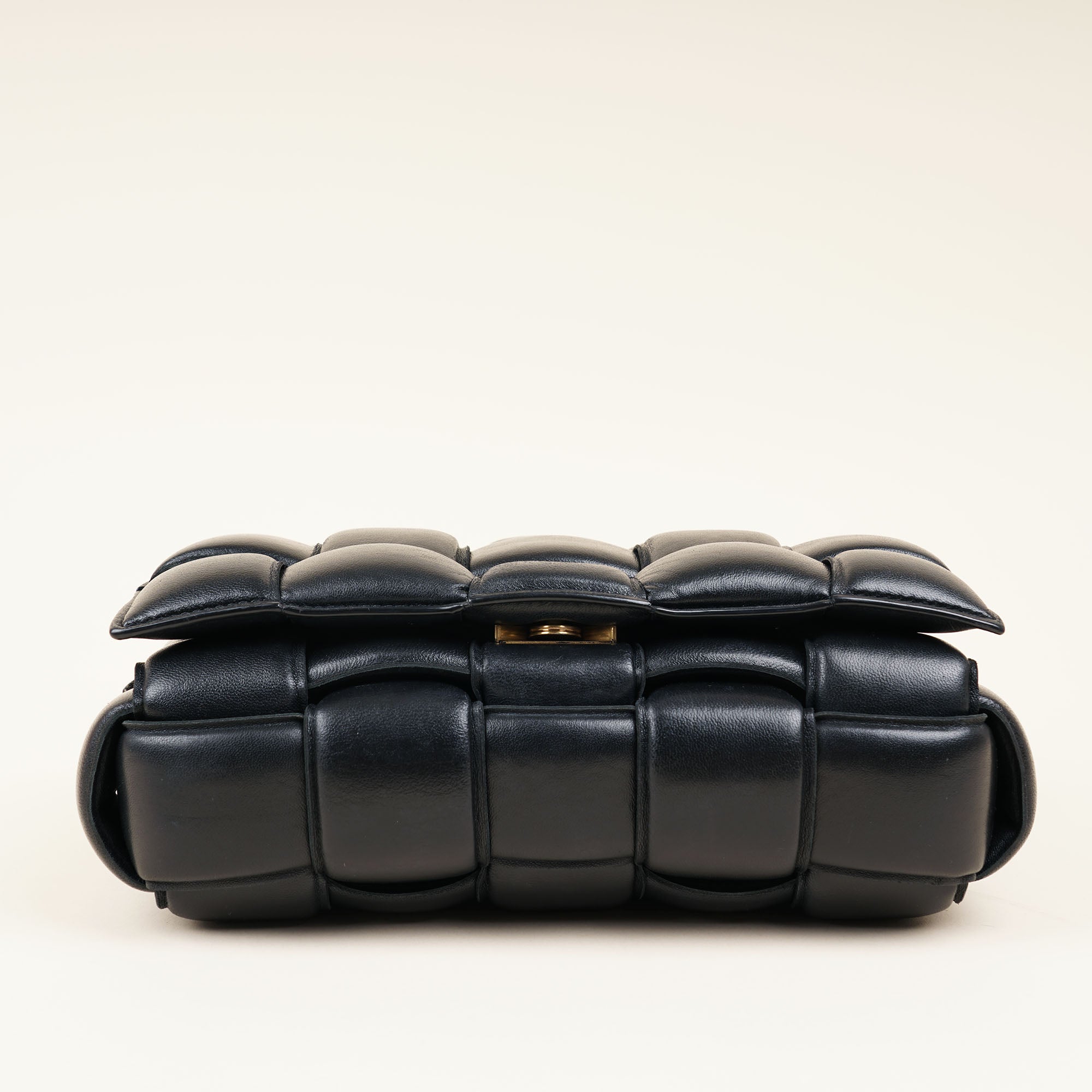 Padded Cassette Bag - BOTTEGA VENETA - Affordable Luxury image