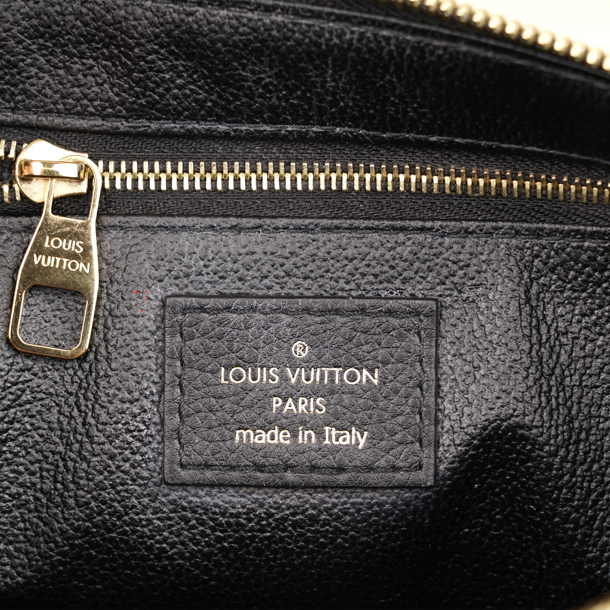 Pallas Toiletry Bag - LOUIS VUITTON - Affordable Luxury image