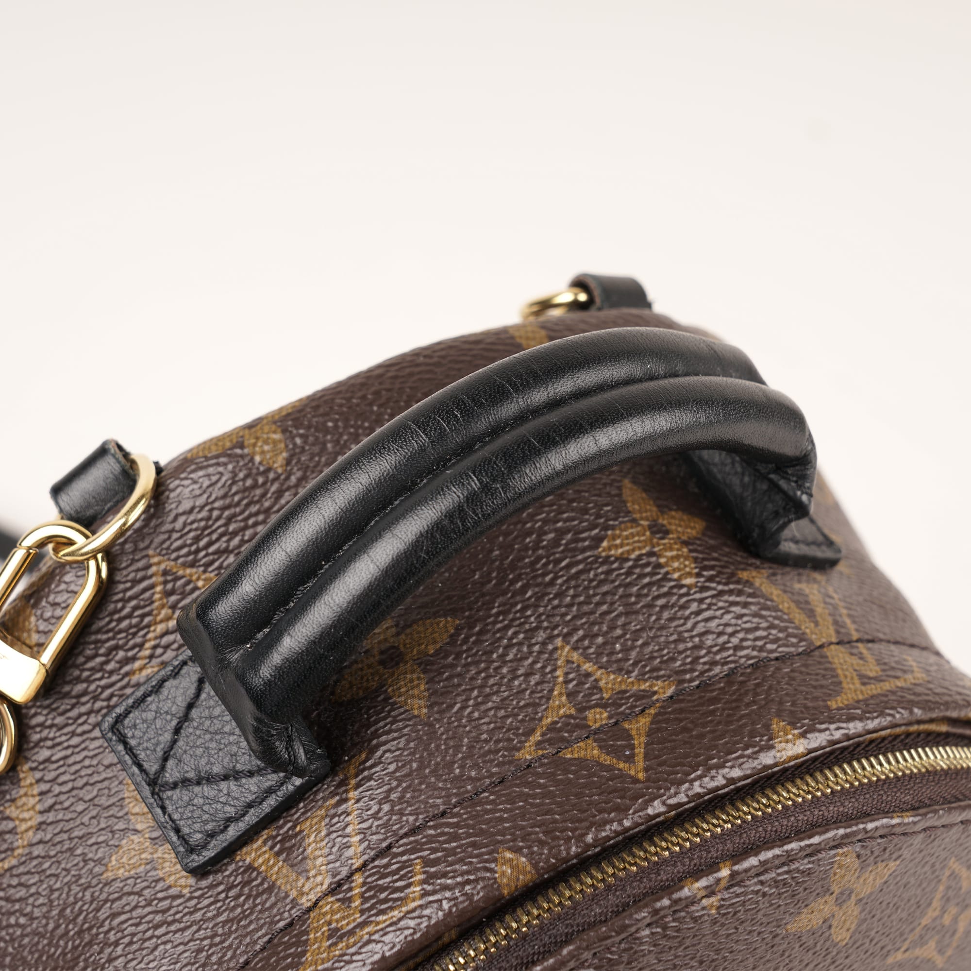 Palm Springs Mini Backpack - LOUIS VUITTON - Affordable Luxury image