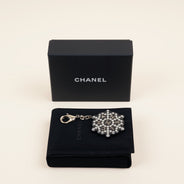 Pearl Print Keychain - CHANEL - Affordable Luxury thumbnail image