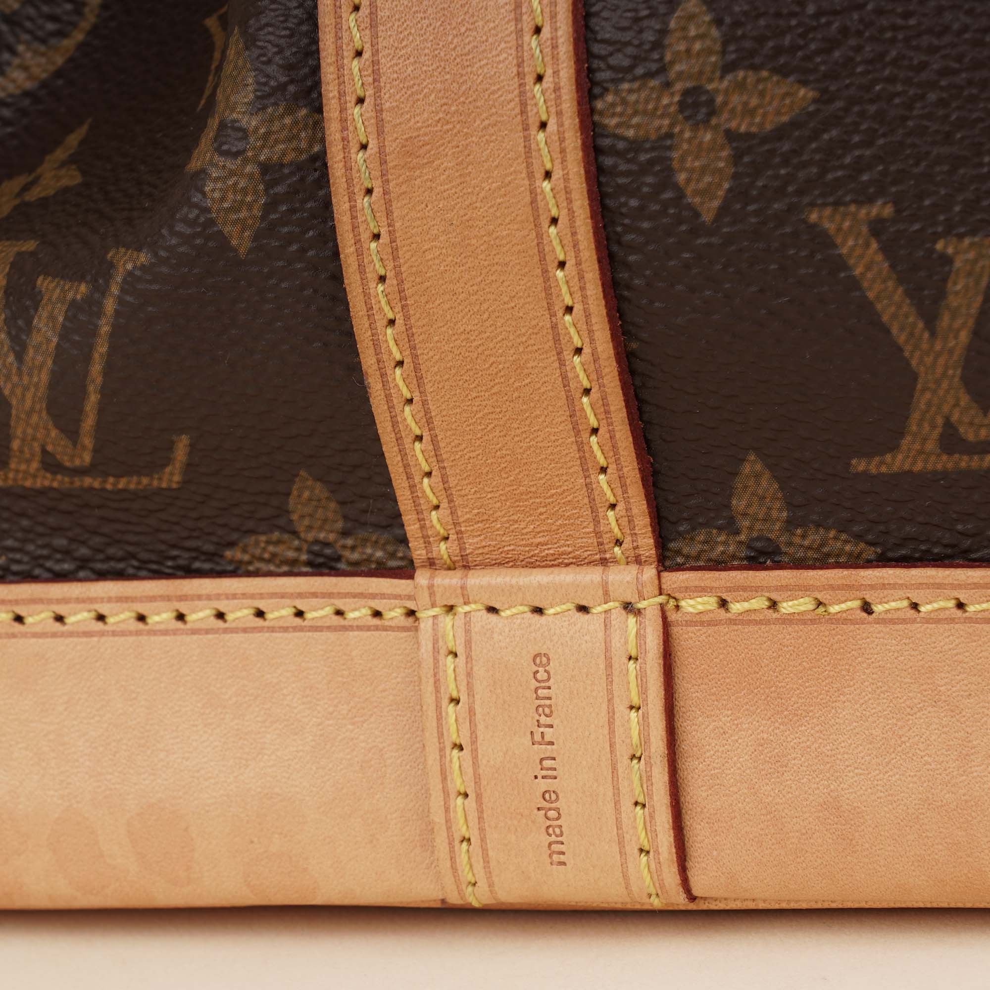 Petit Noé Shoulder Bag - LOUIS VUITTON - Affordable Luxury image