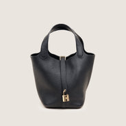 Picotin 18 Handbag - HERMÈS - Affordable Luxury thumbnail image