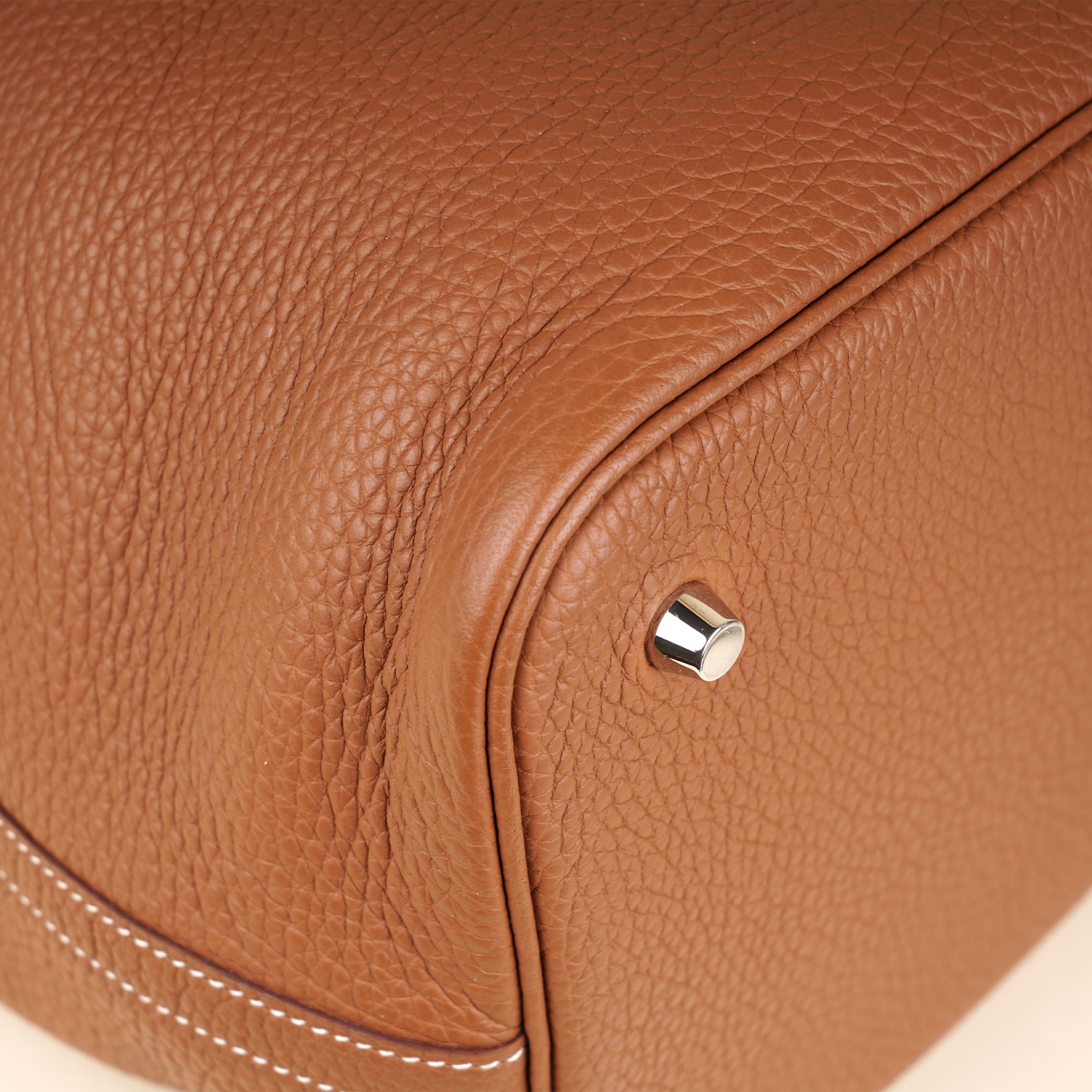 Picotin 22 Handbag - HERMÈS - Affordable Luxury image