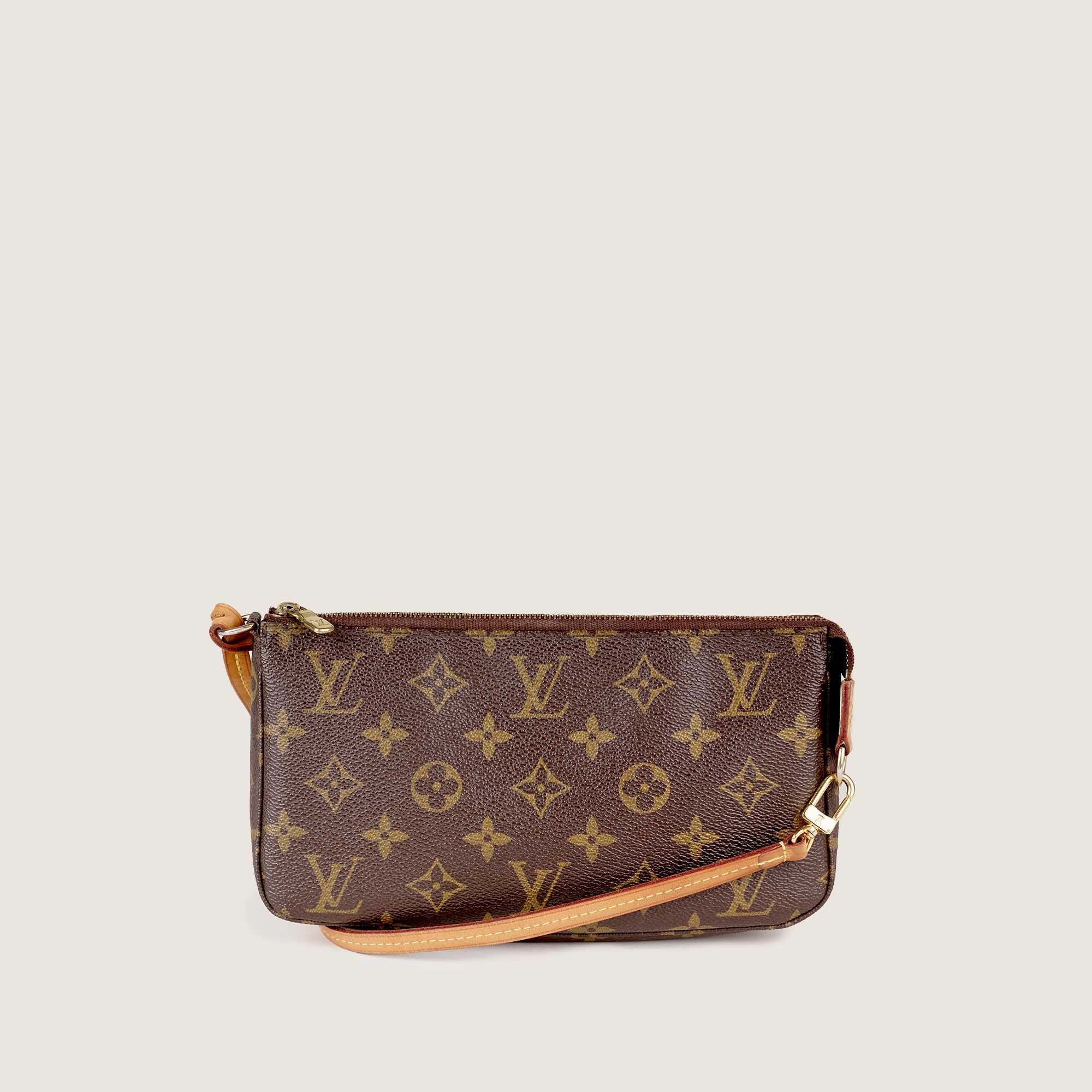 Pochette Accessoires Monogram Canvas - LOUIS VUITTON - Affordable Luxury