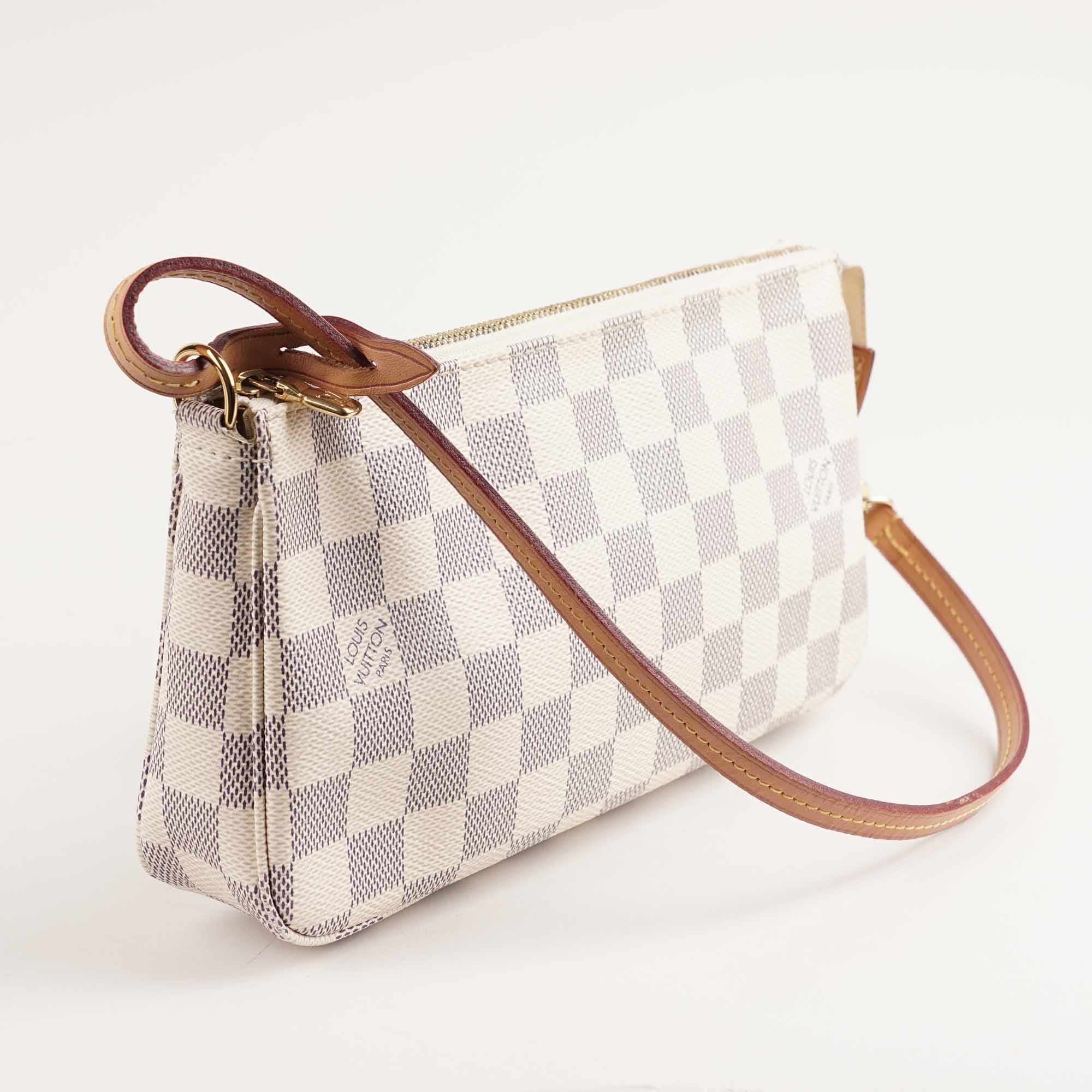 Pochette Accessoires NM - LOUIS VUITTON - Affordable Luxury image