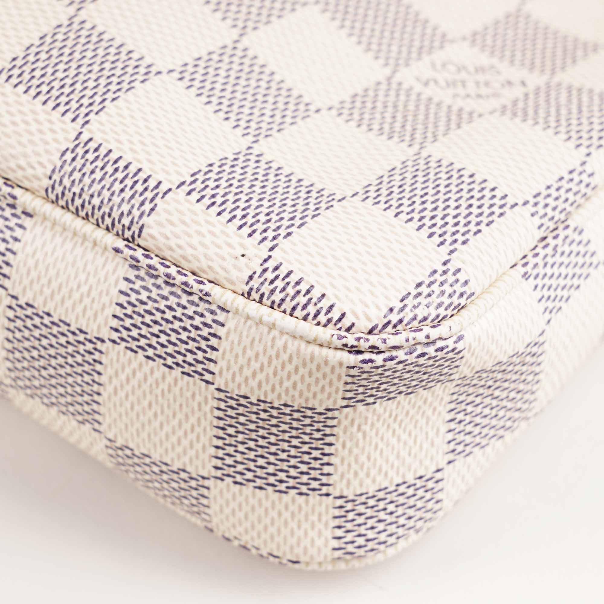 Pochette Accessoires NM - LOUIS VUITTON - Affordable Luxury image